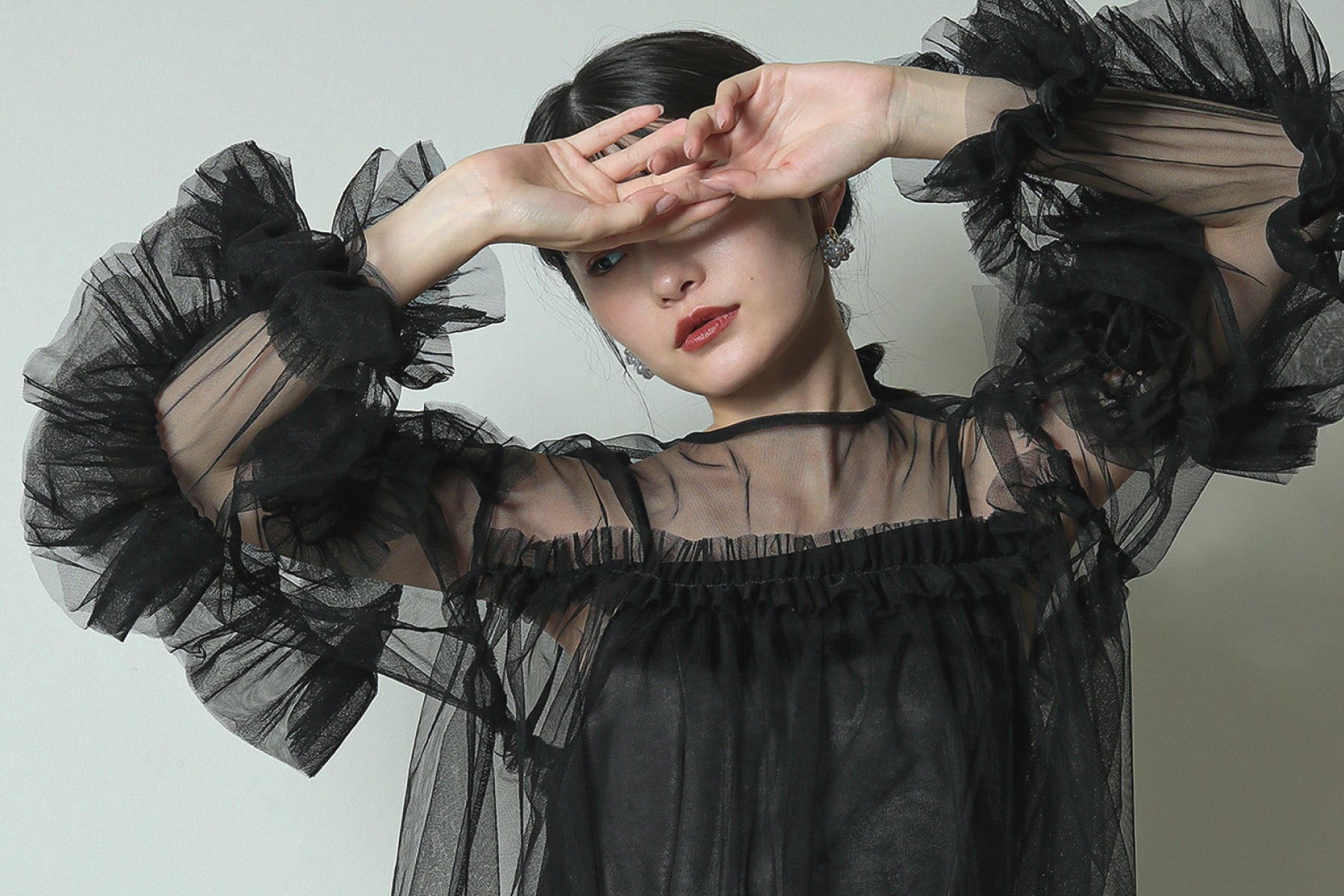 トレンド!チュール素材ドレス特集