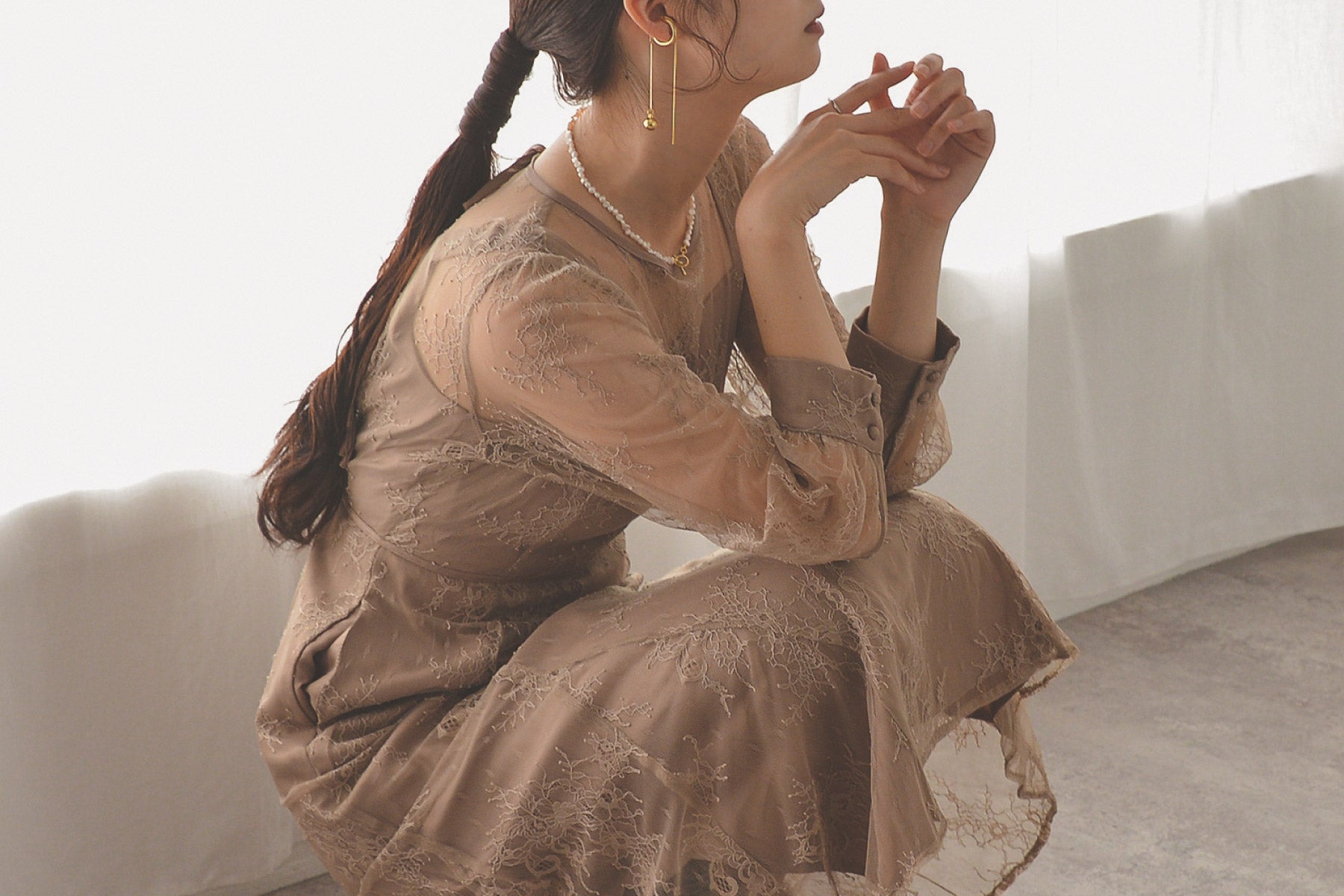 美しいレースドレス特集