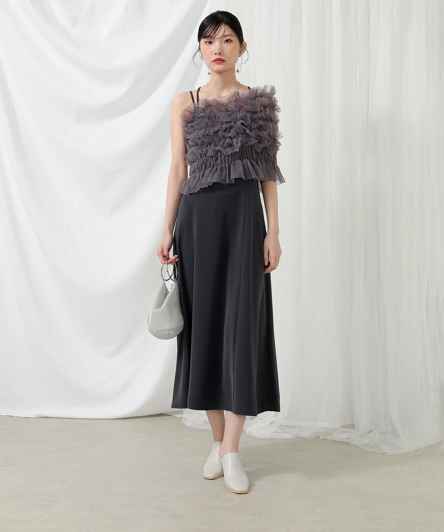 身長 167cm / 着用サイズ M / ダークグレー