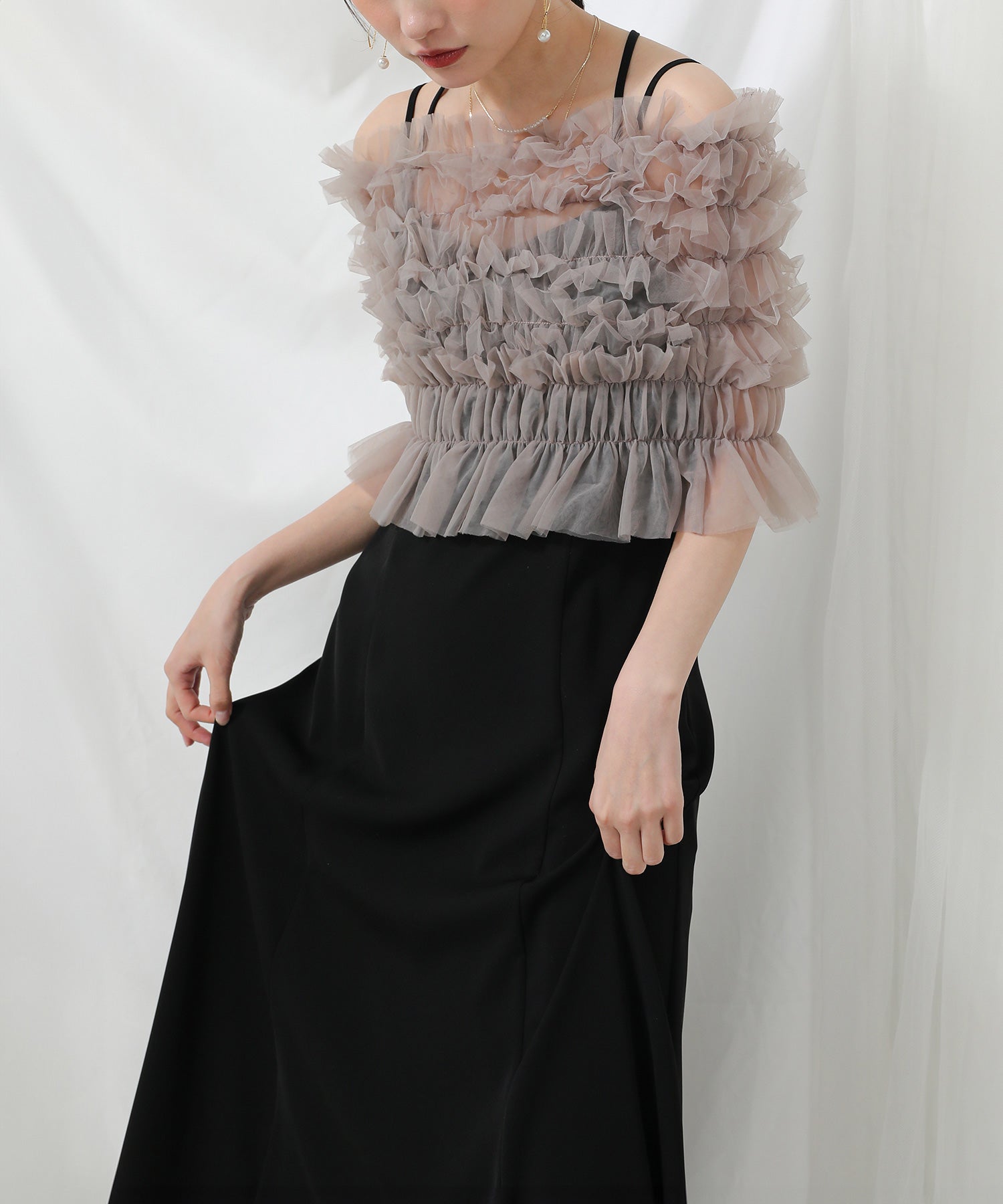 シャーリング チュール フリル シアー バッククロス ドレス