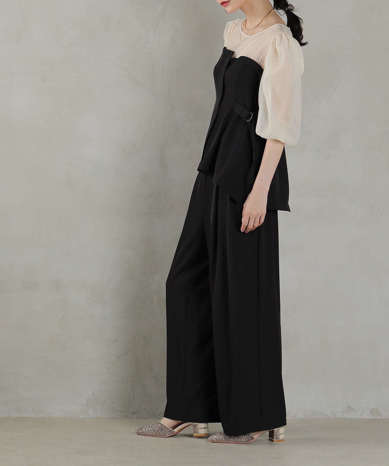 ビスチェペプラムトップス パンツ セットアップ