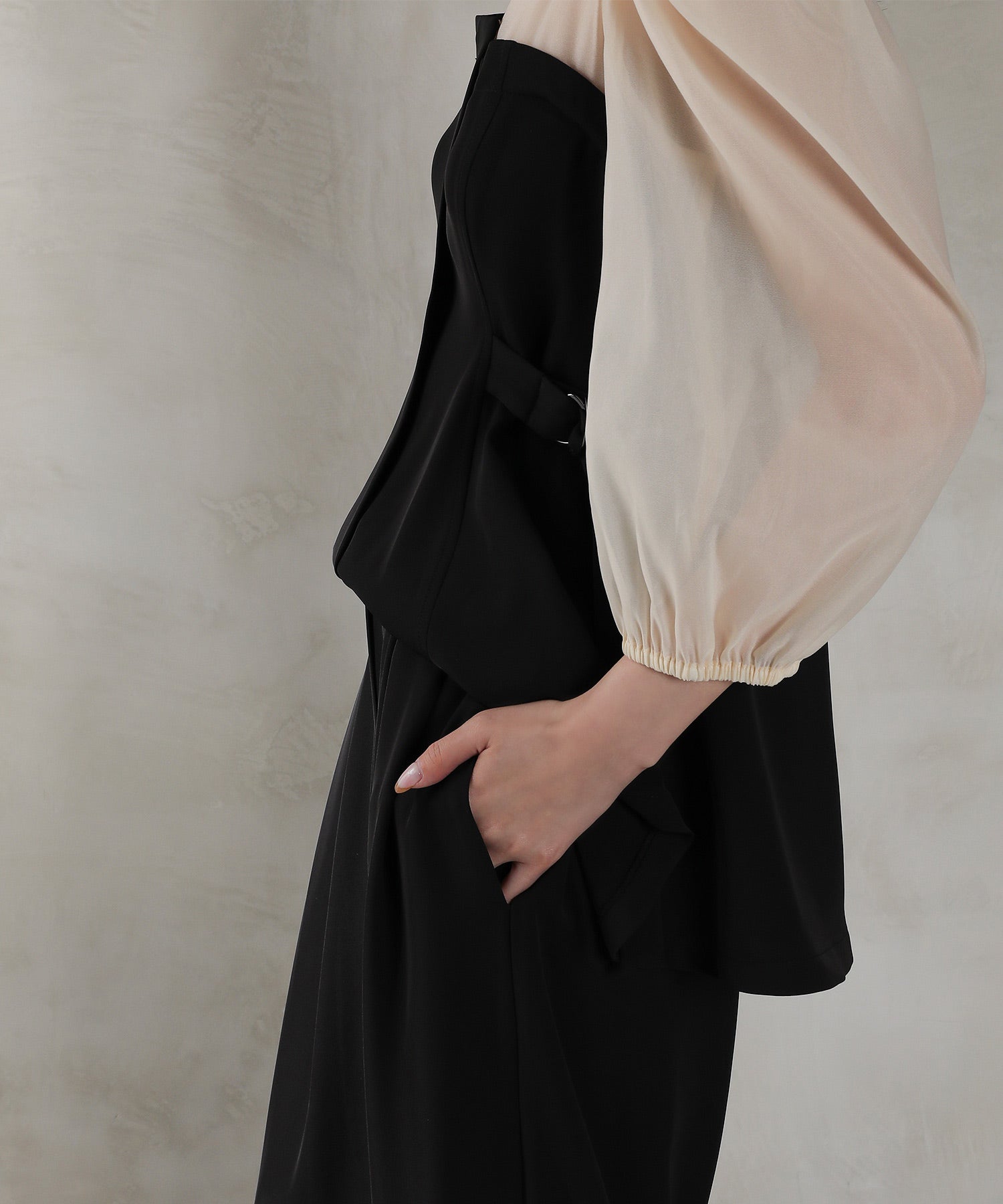 ビスチェペプラムトップス パンツ セットアップ