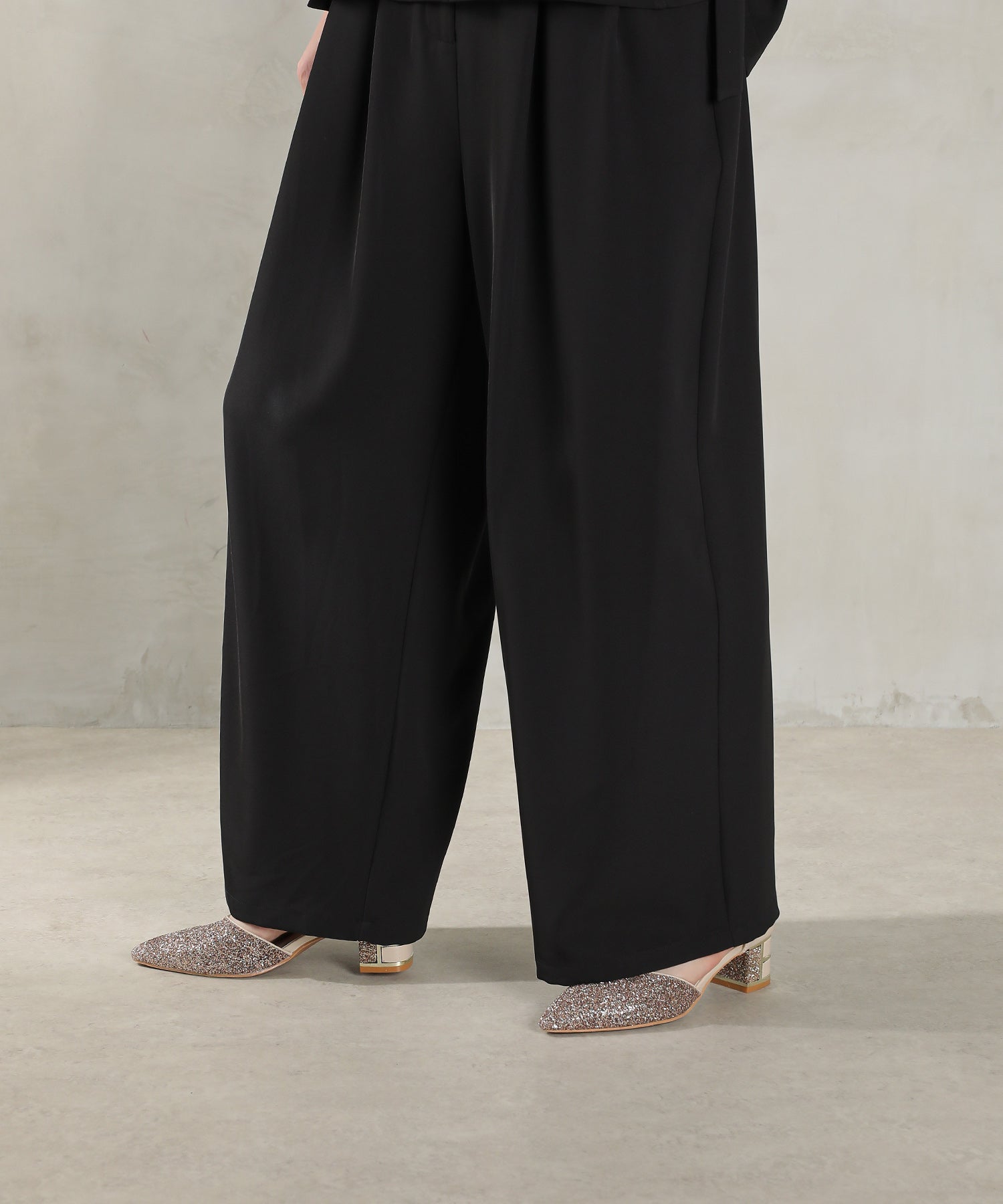 ビスチェペプラムトップス パンツ セットアップ