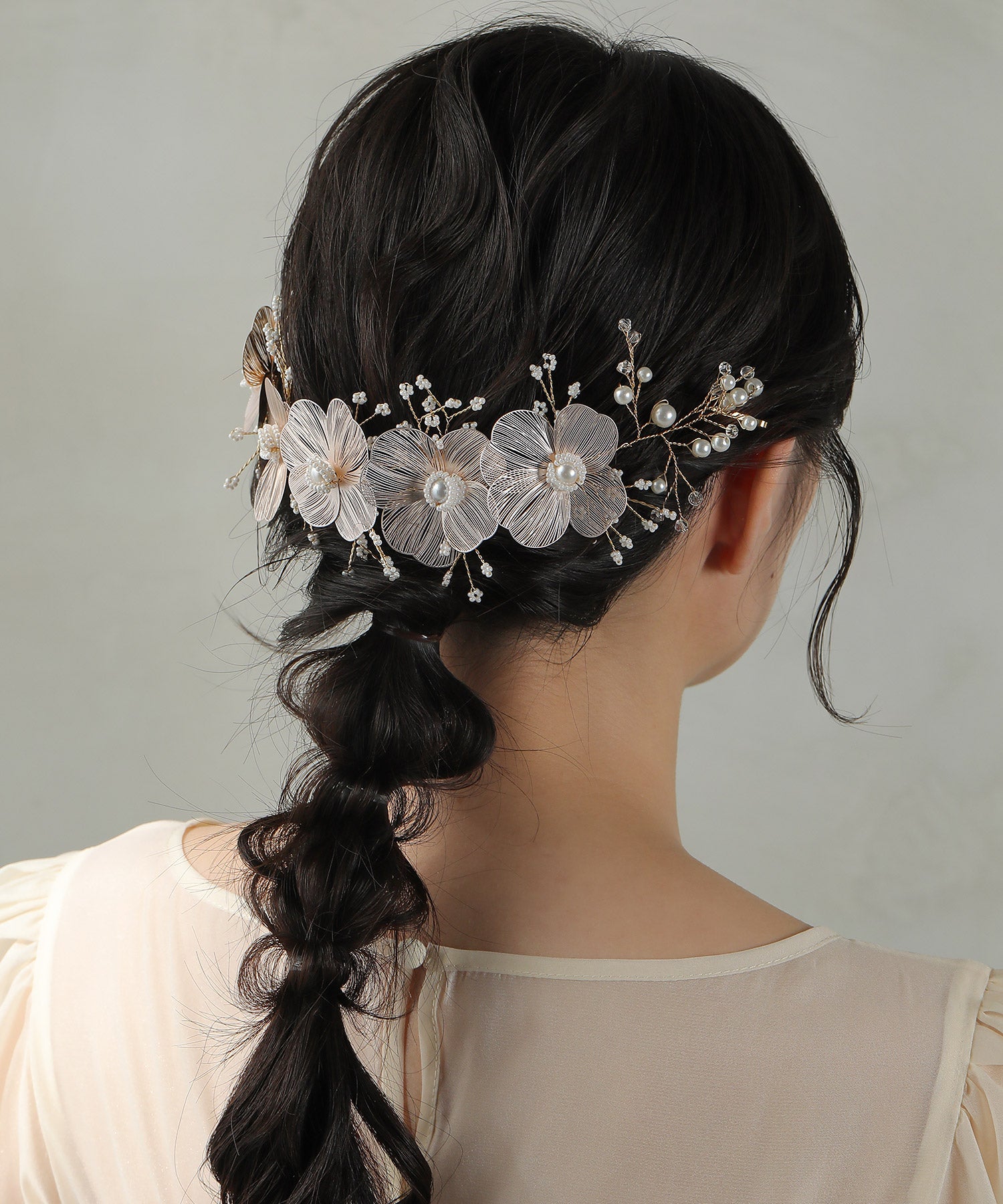 大ぶりフワラーモチーフ ヘッドドレス ヘッドアクセ