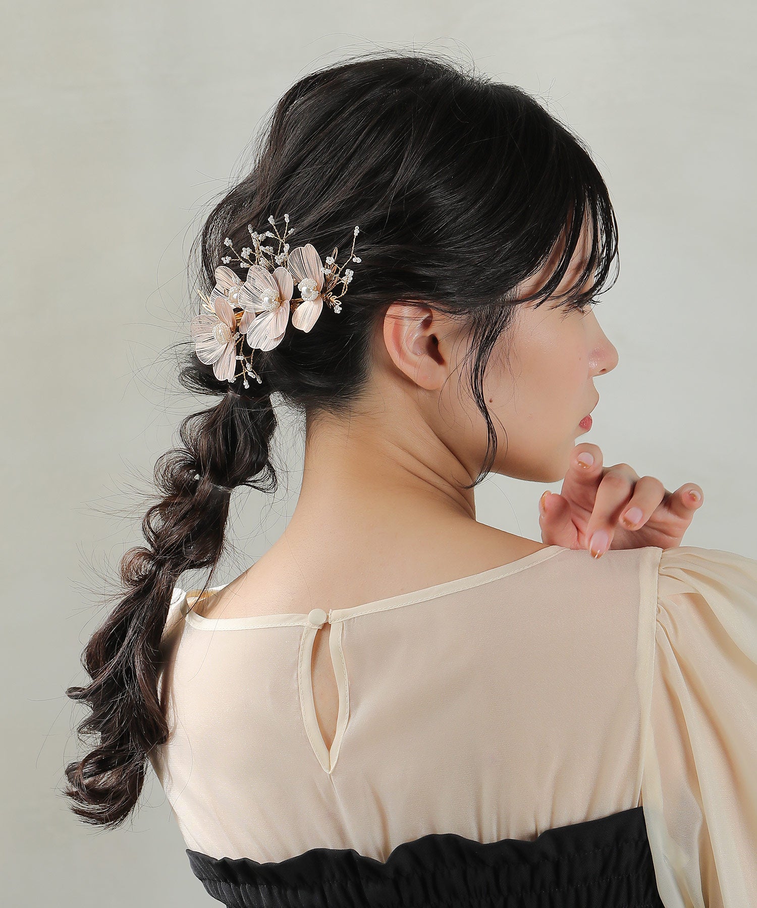 フラワーモチーフ パール ビーズ ヘアクリップ