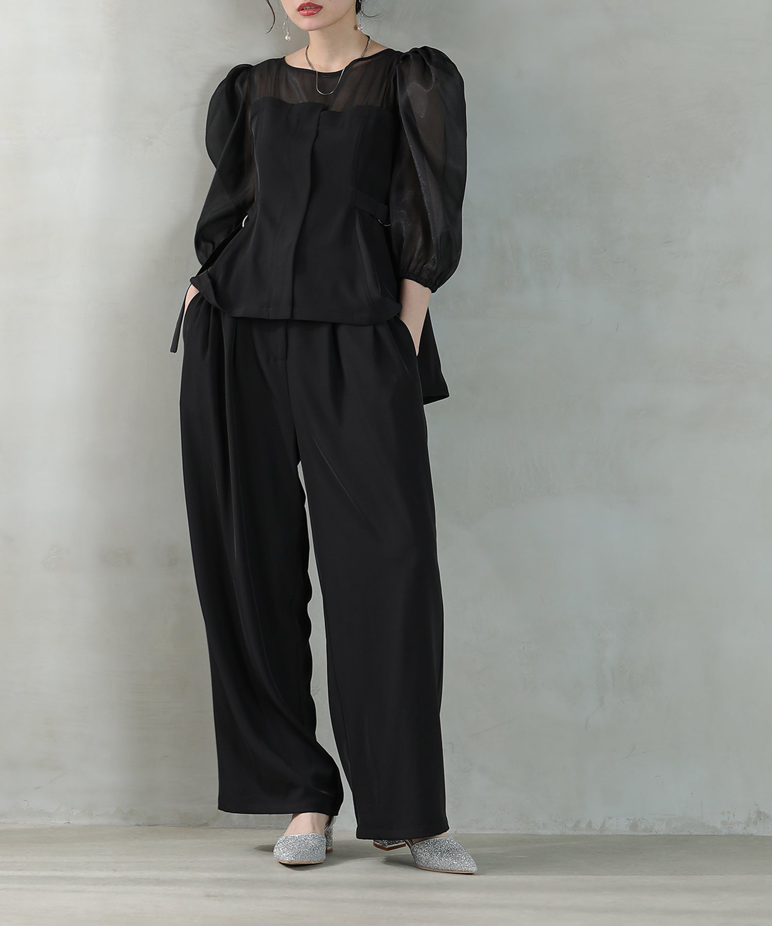 ビスチェペプラムトップス パンツ セットアップ