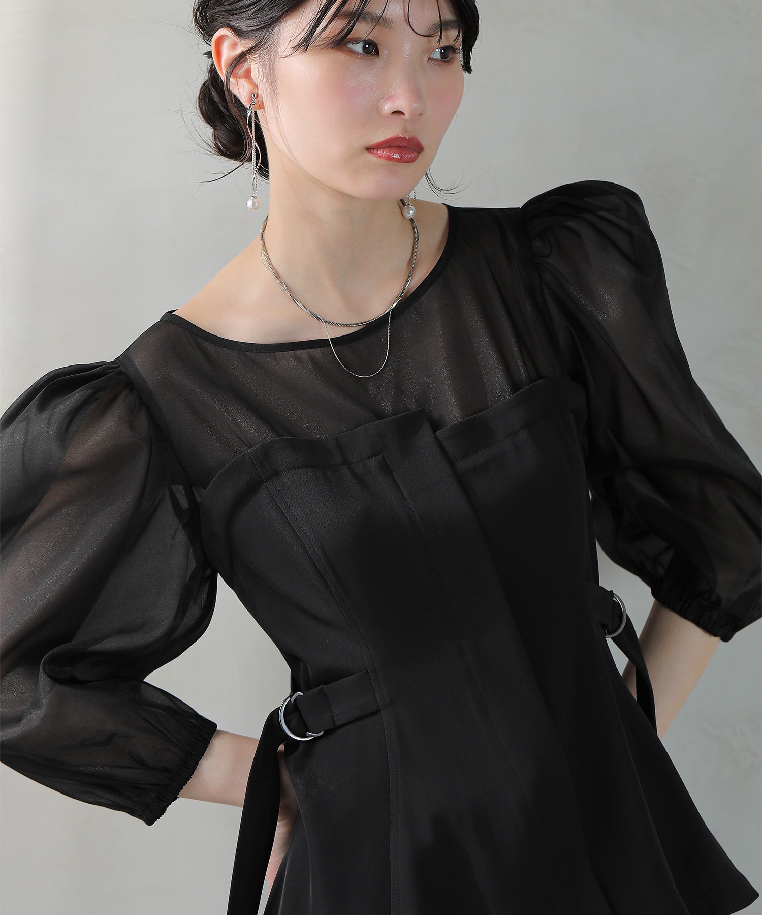 ビスチェペプラムトップス パンツ セットアップ