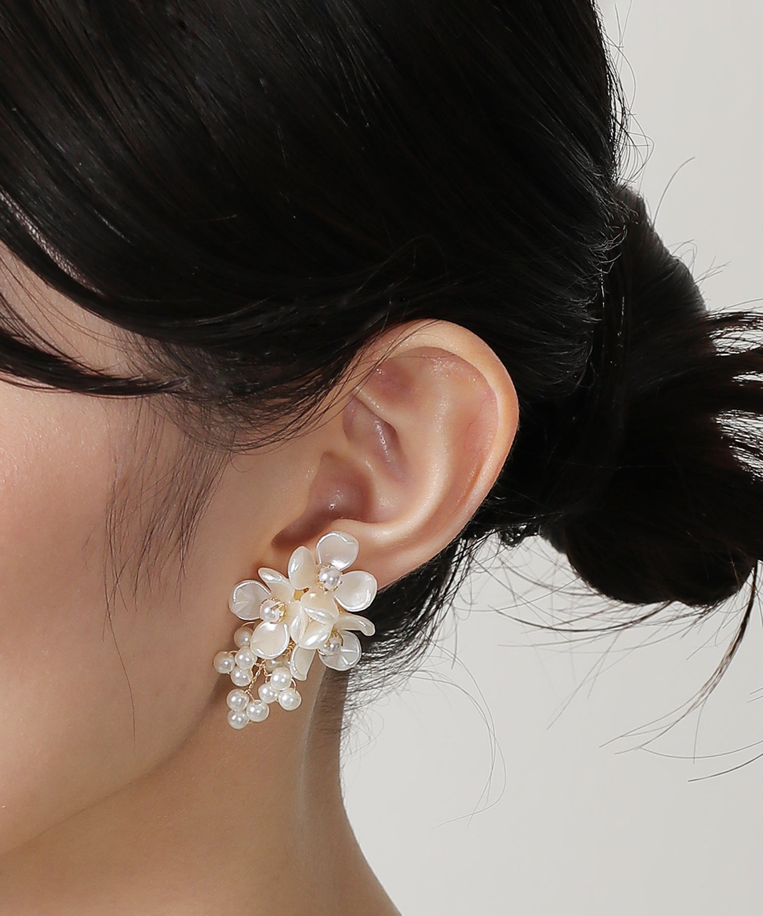 モダン ビッグ フラワー パール ピアス パーティー 結婚式 お呼ばれ 