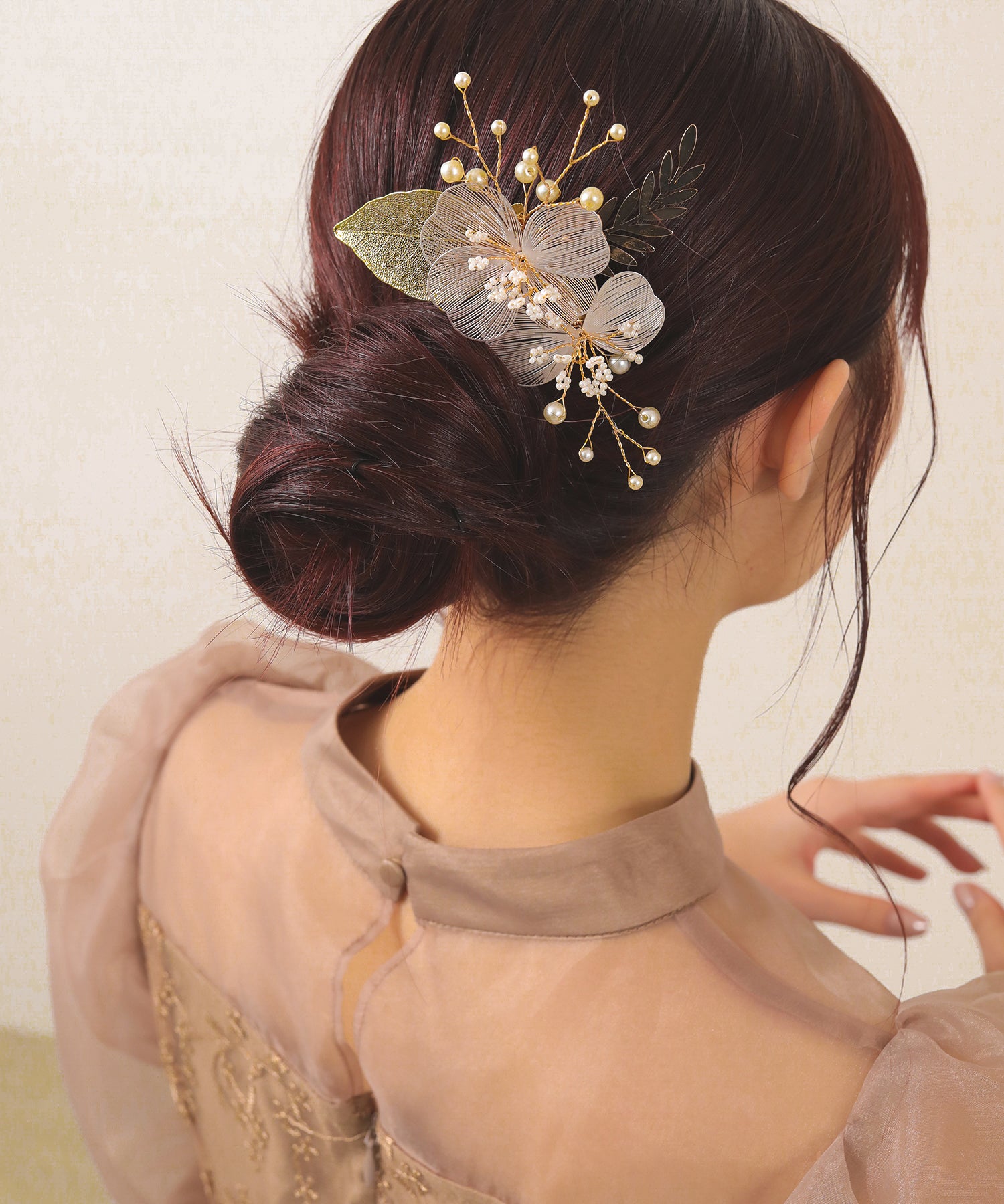 上品 リーフ フラワー 蕾 ヘアクリップ