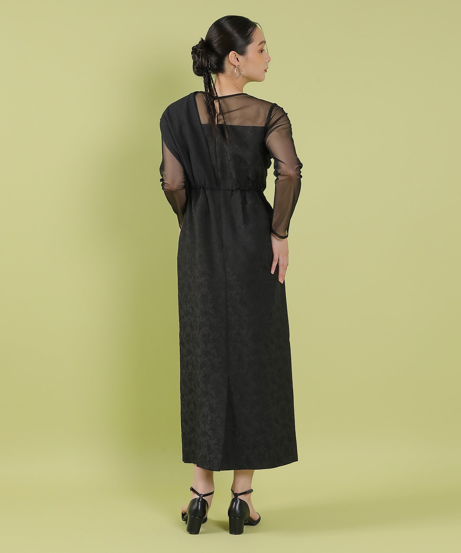 フラワージャガード ノットデザイン Iライン ドレス