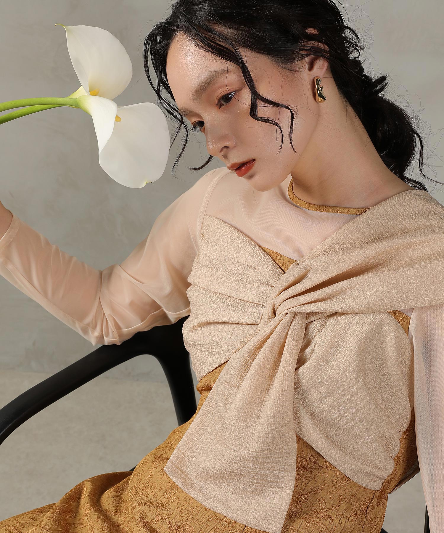 フラワージャガード ノットデザイン Iライン ドレス