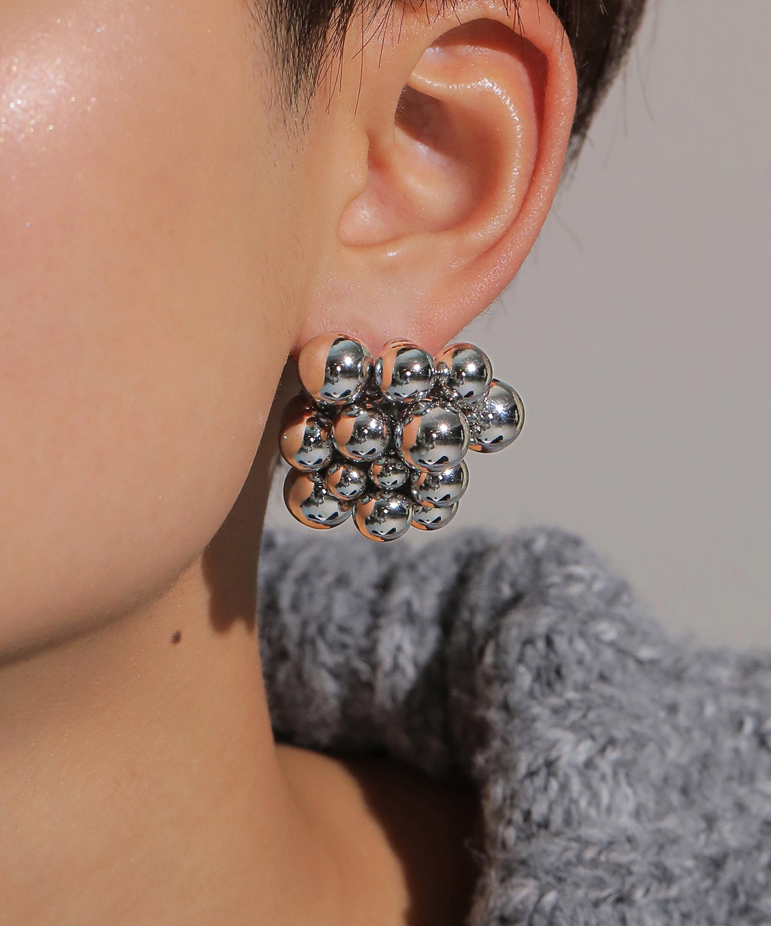 パール メタル ボール ボリューム つぶつぶ イヤリング 大きめ