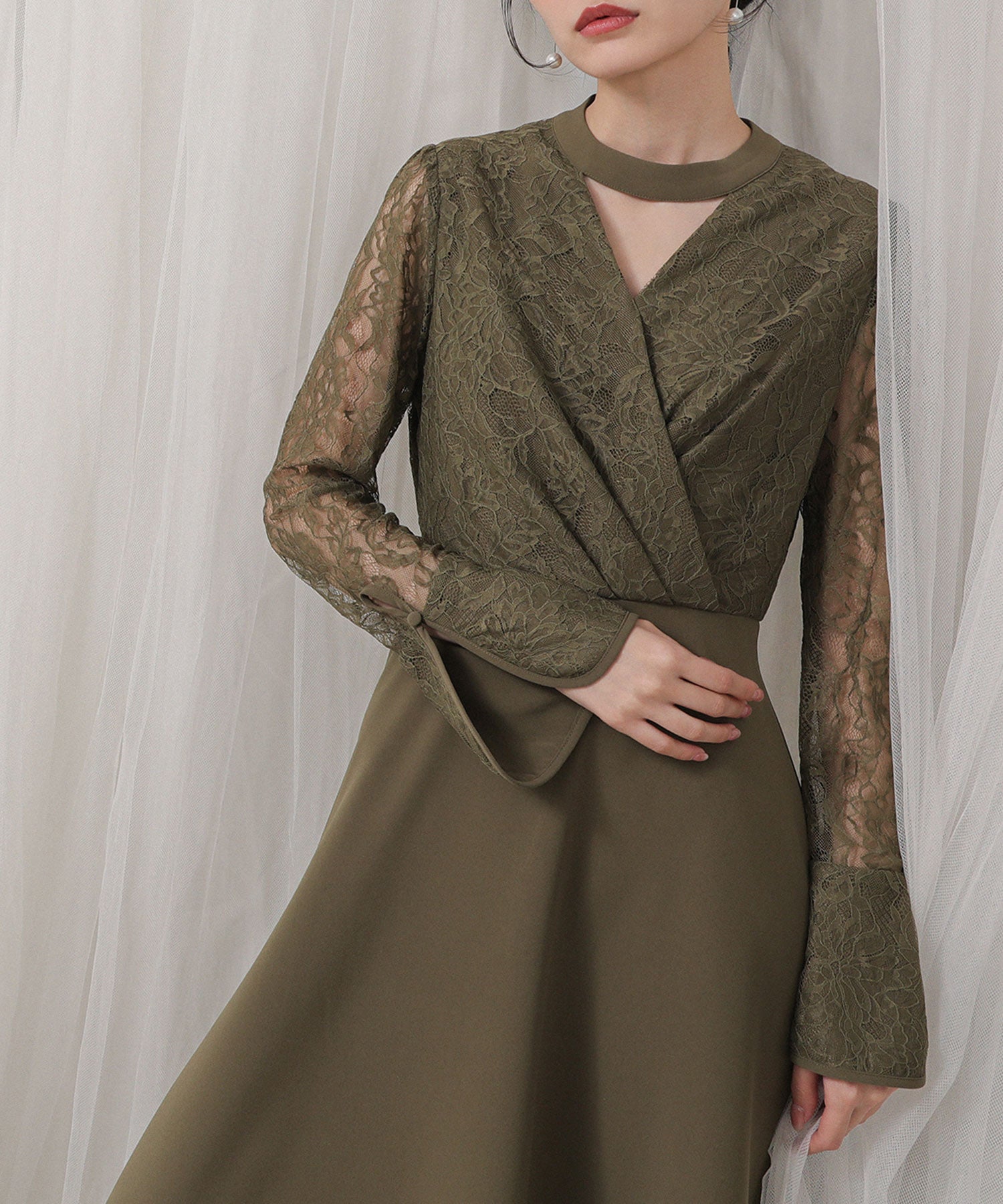 フラワー レース トライアングルデザイン ワンピース ドレス