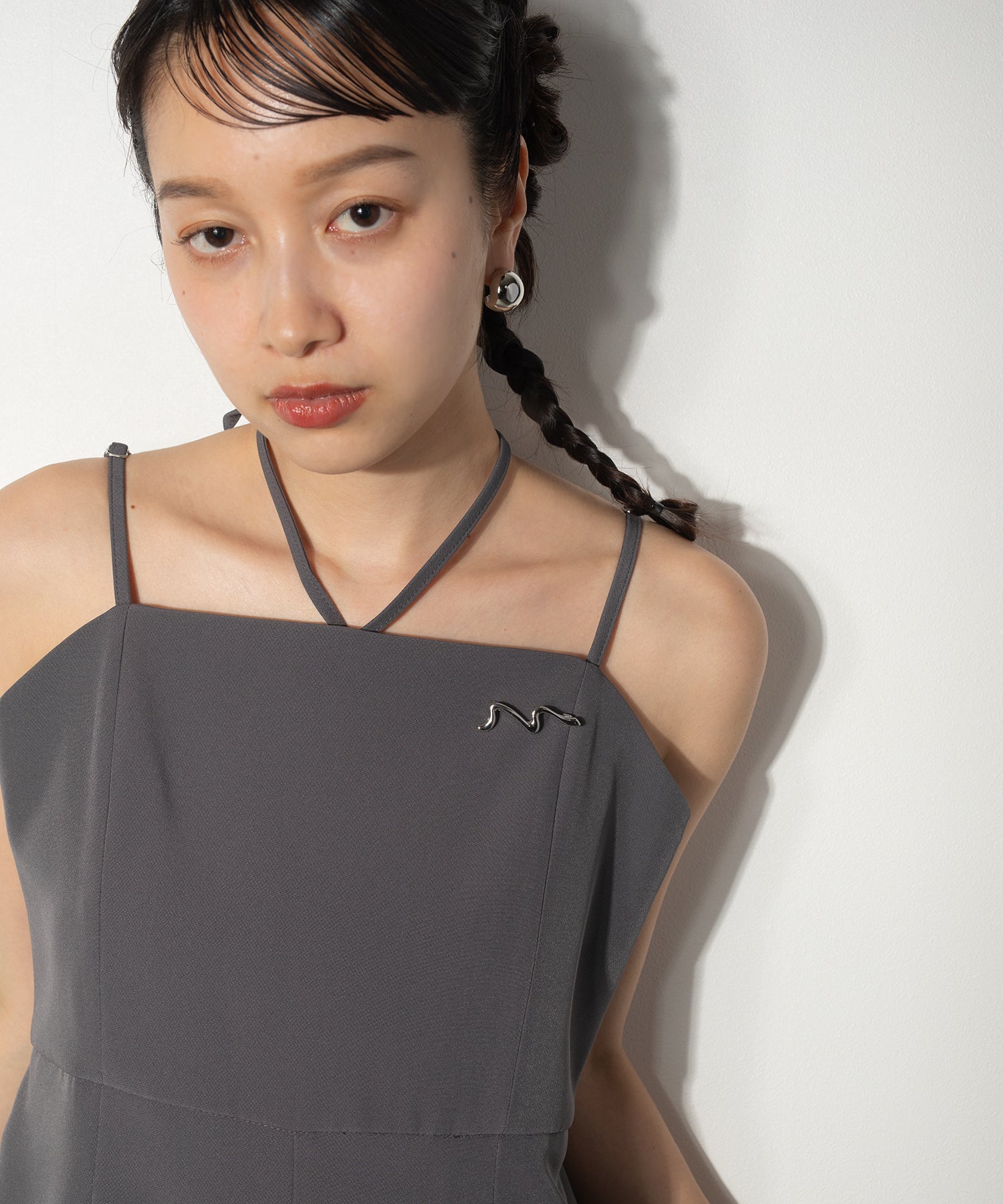 ニュアンス ウェーブ ライン メタル ブローチ