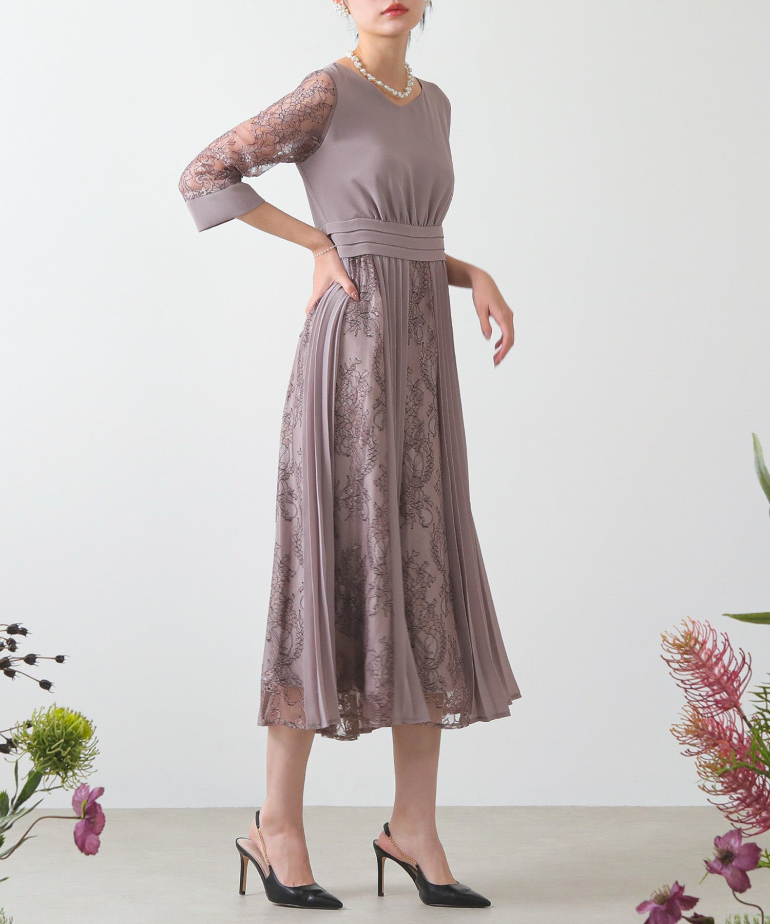 プリーツ×レース ウエストタックロングワンピースドレス