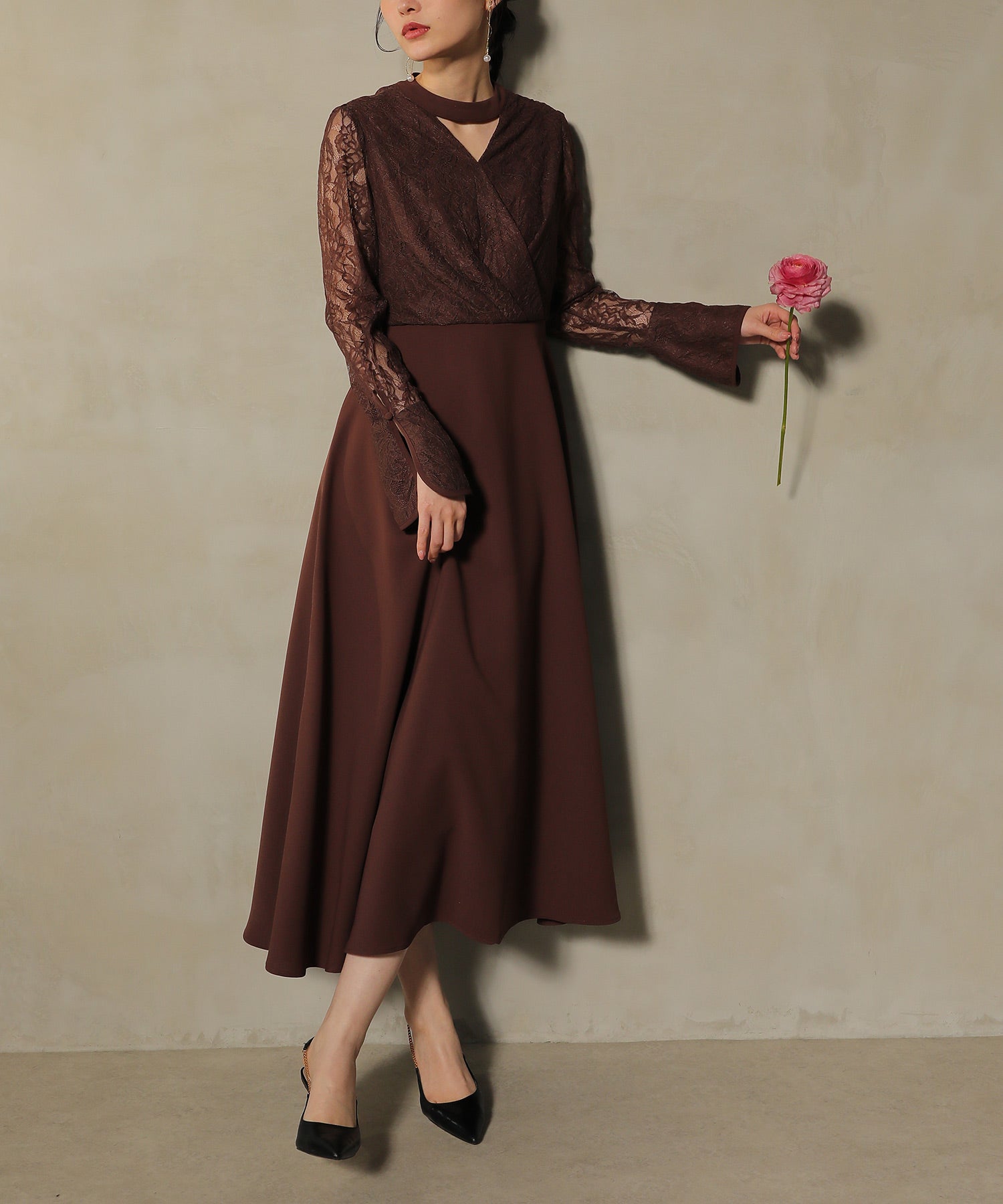 フラワー レース トライアングルデザイン ワンピース ドレス