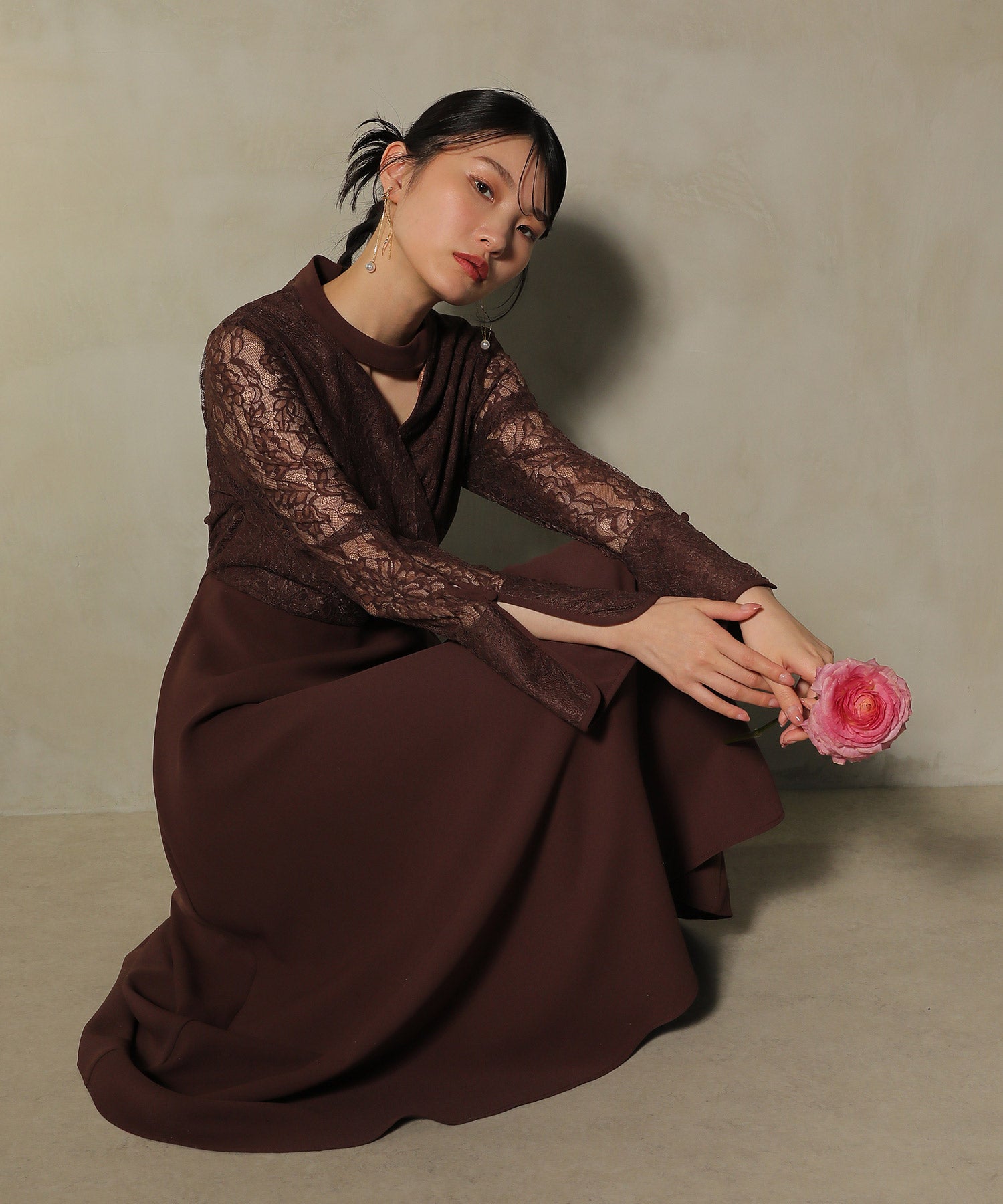 フラワー レース トライアングルデザイン ワンピース ドレス