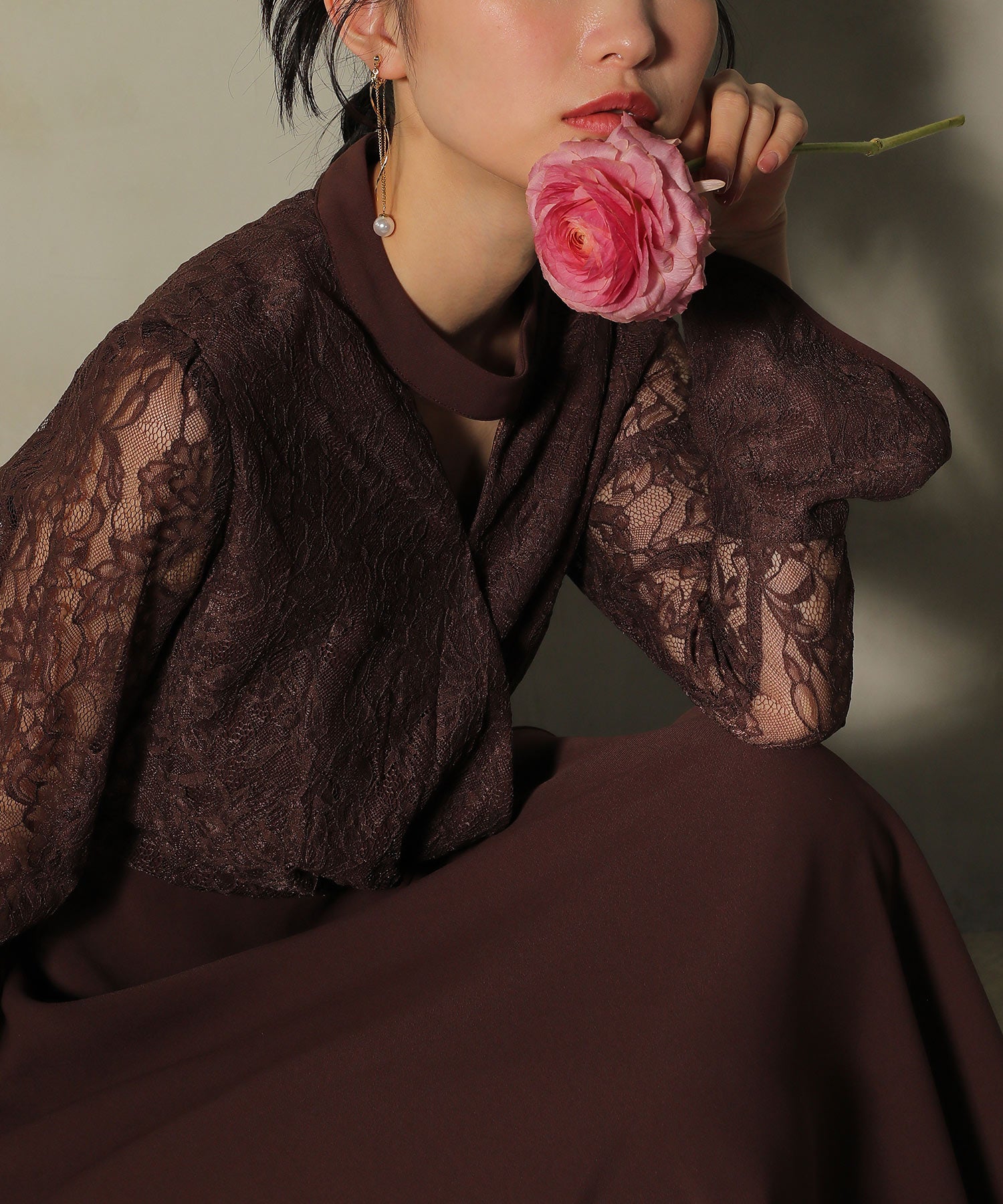 フラワー レース トライアングルデザイン ワンピース ドレス