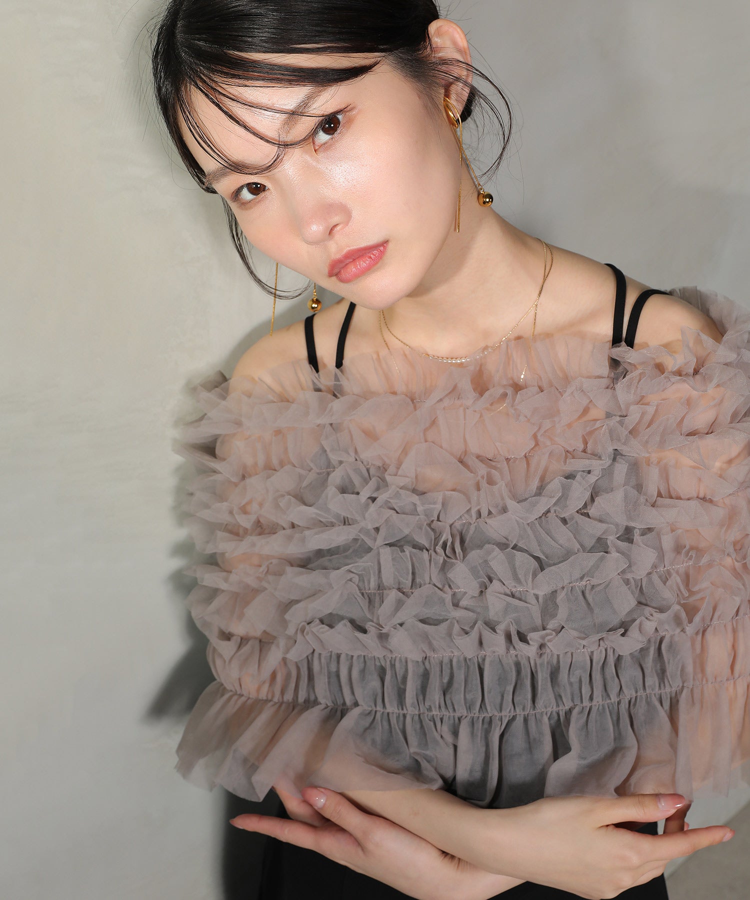 シャーリング チュール フリル シアー バッククロス ドレス
