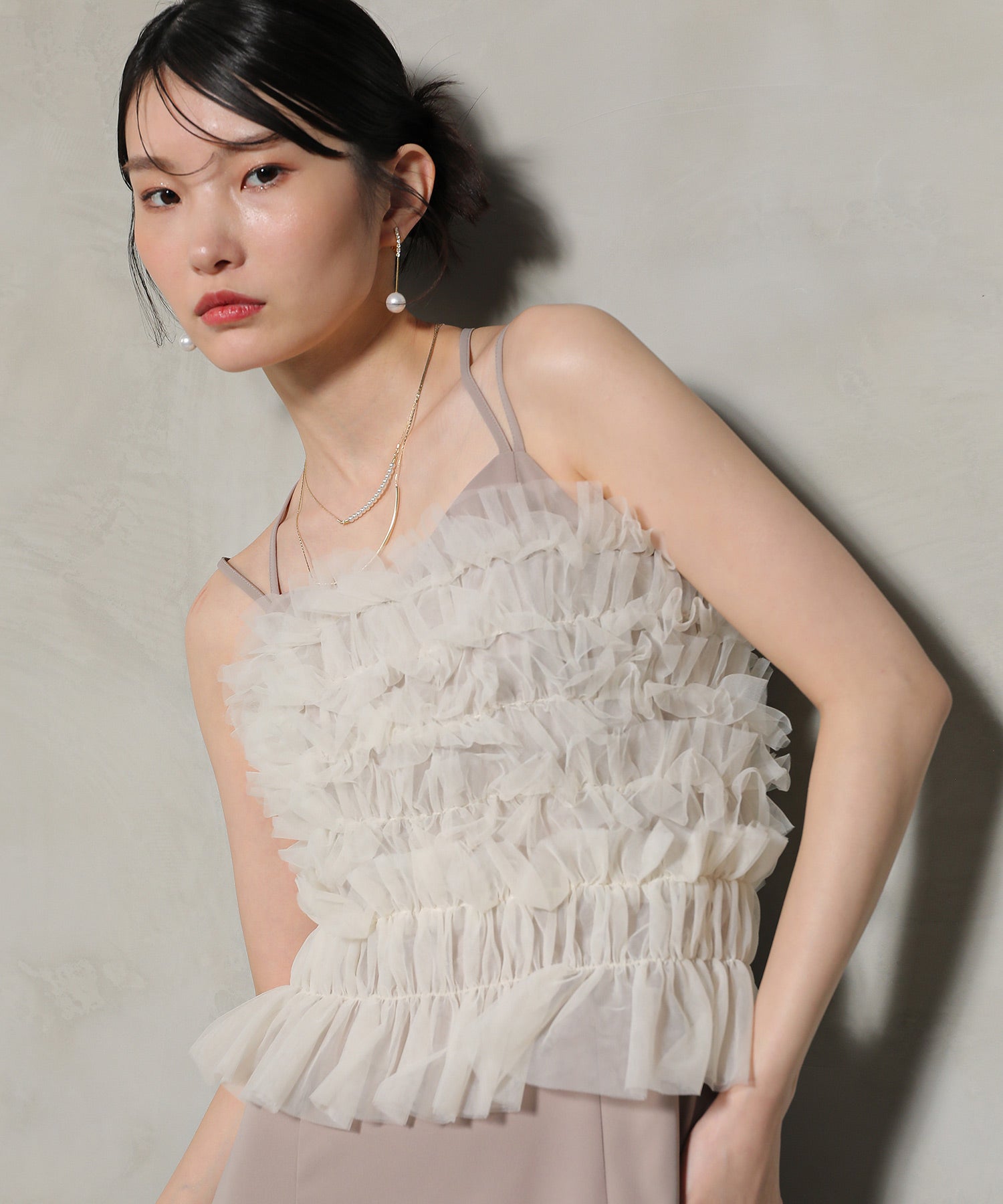 シャーリング チュール フリル シアー バッククロス ドレス