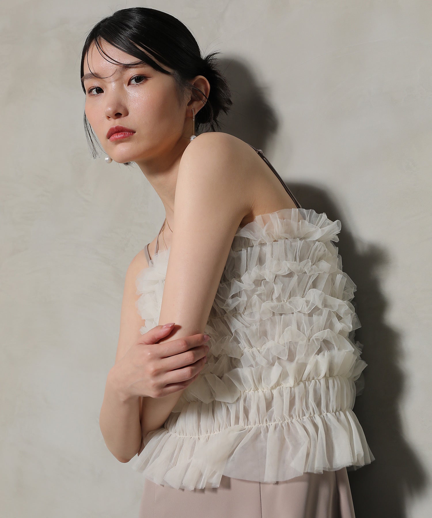 シャーリング チュール フリル シアー バッククロス ドレス