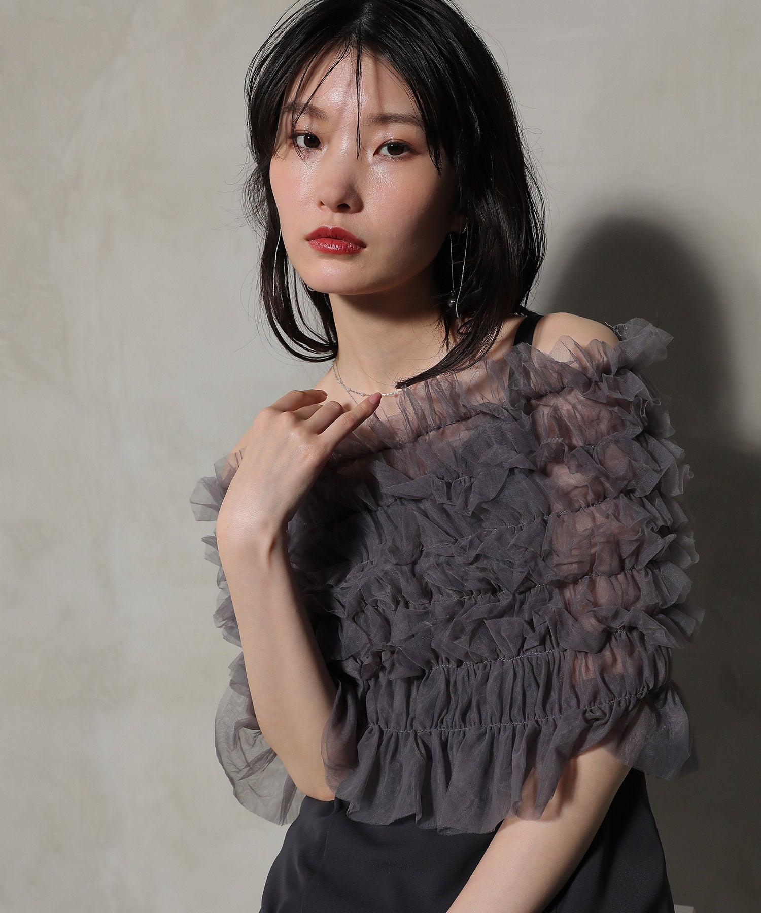 シャーリング チュール フリル シアー バッククロス ドレス