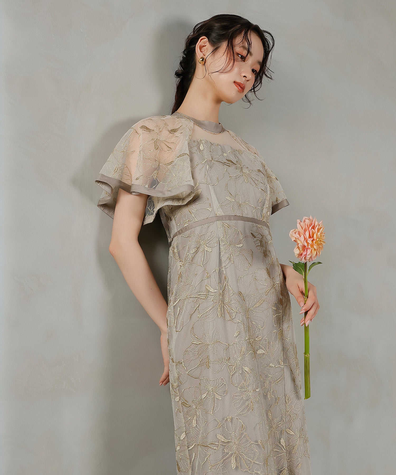 フレアスリーブ 花柄刺繍レース パーティー ドレス