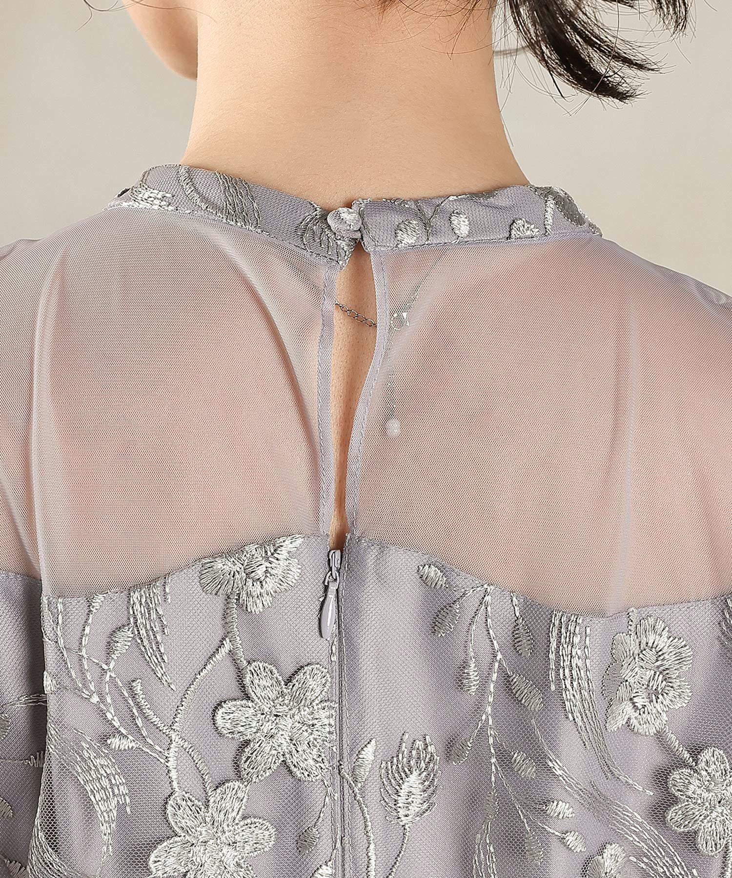 刺繍レース ウェーブデザイン チュールバルーンスリーブ Aラインワンピースドレス