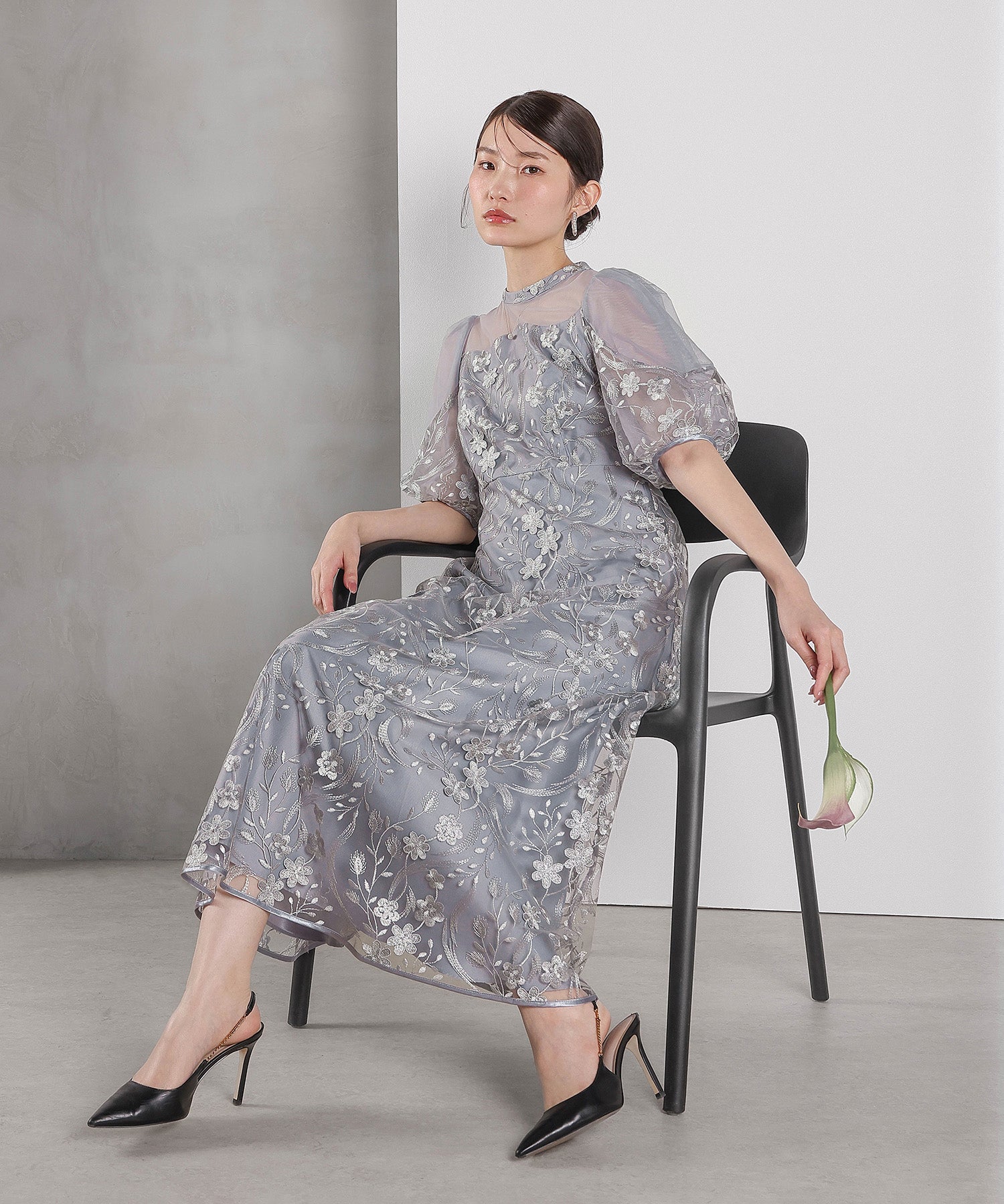 刺繍レース ウェーブデザイン チュールバルーンスリーブ Aラインワンピースドレス