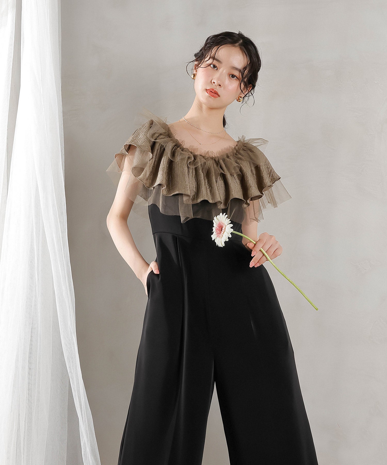 チュールフリル オフショル 2WAY パンツドレス