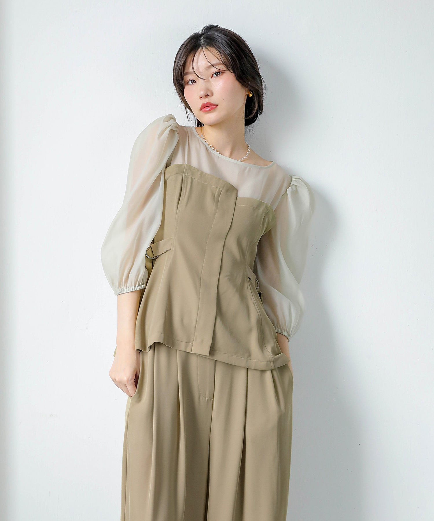 ビスチェペプラムトップス パンツ セットアップ