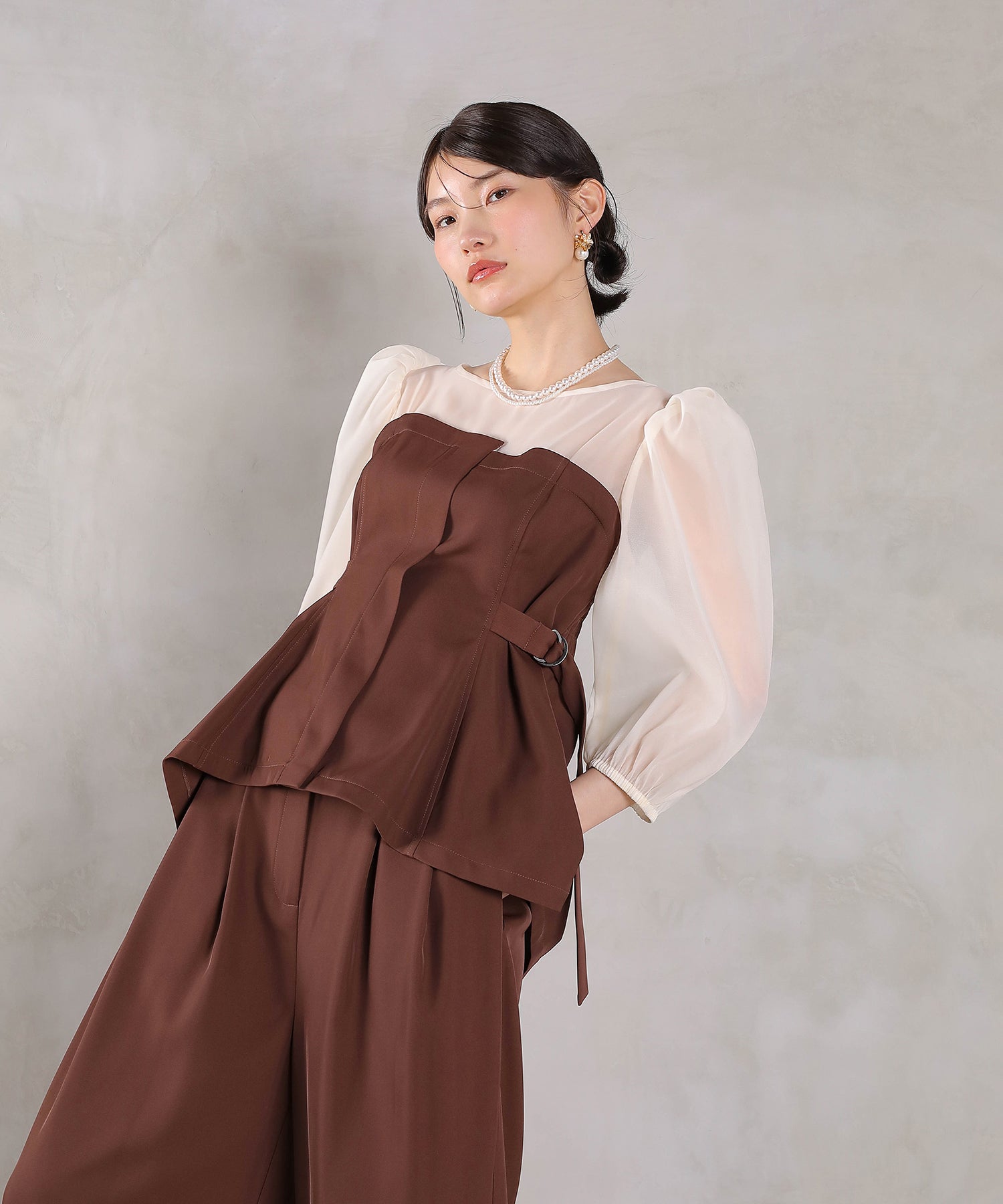 ビスチェペプラムトップス パンツ セットアップ