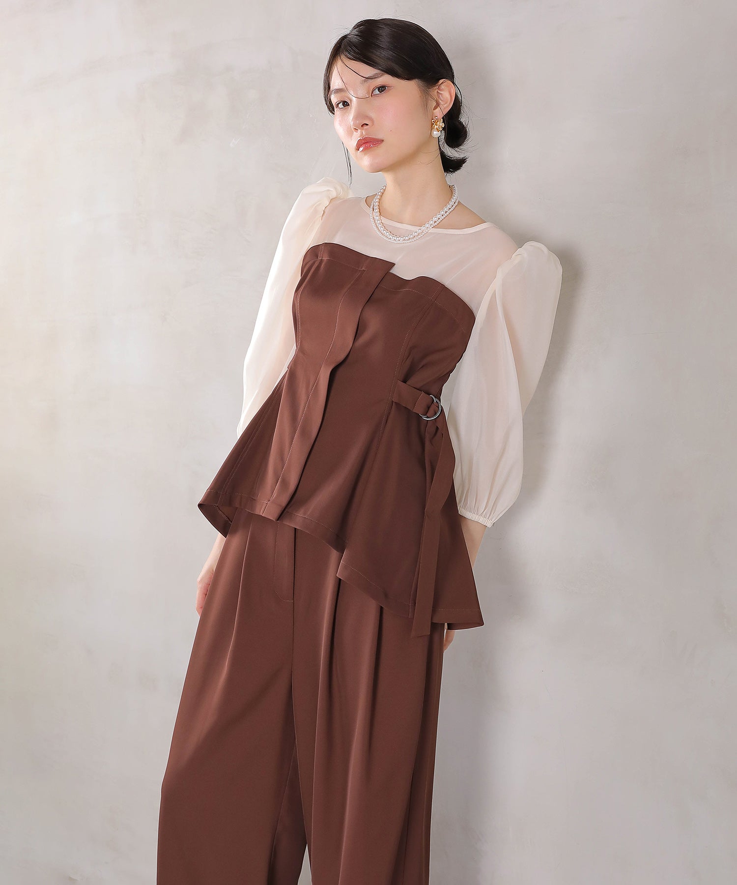 ビスチェペプラムトップス パンツ セットアップ