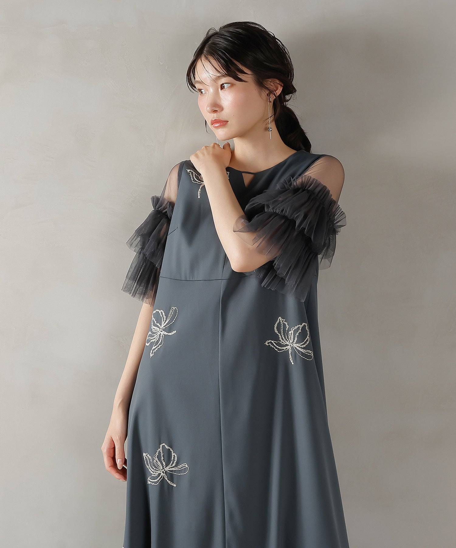 刺繍レース チュールフリル Aライン ドレス