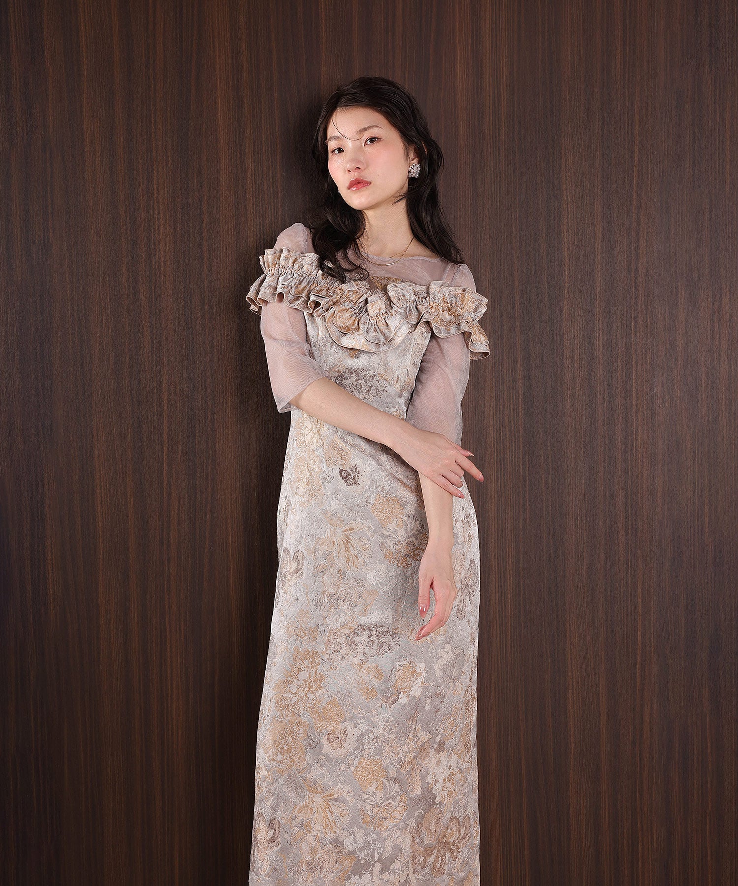 ハートネックフリルジャガードワンピースドレス