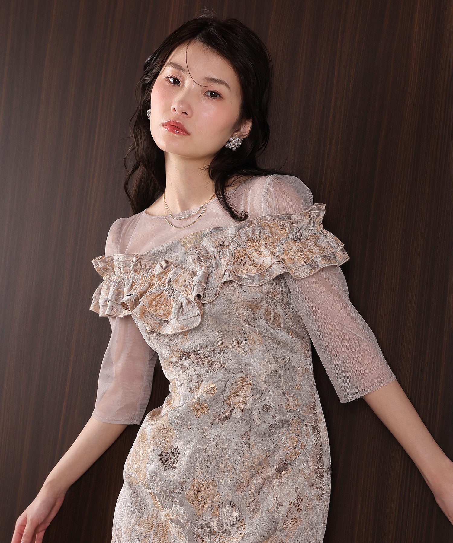 ハートネックフリルジャガードワンピースドレス