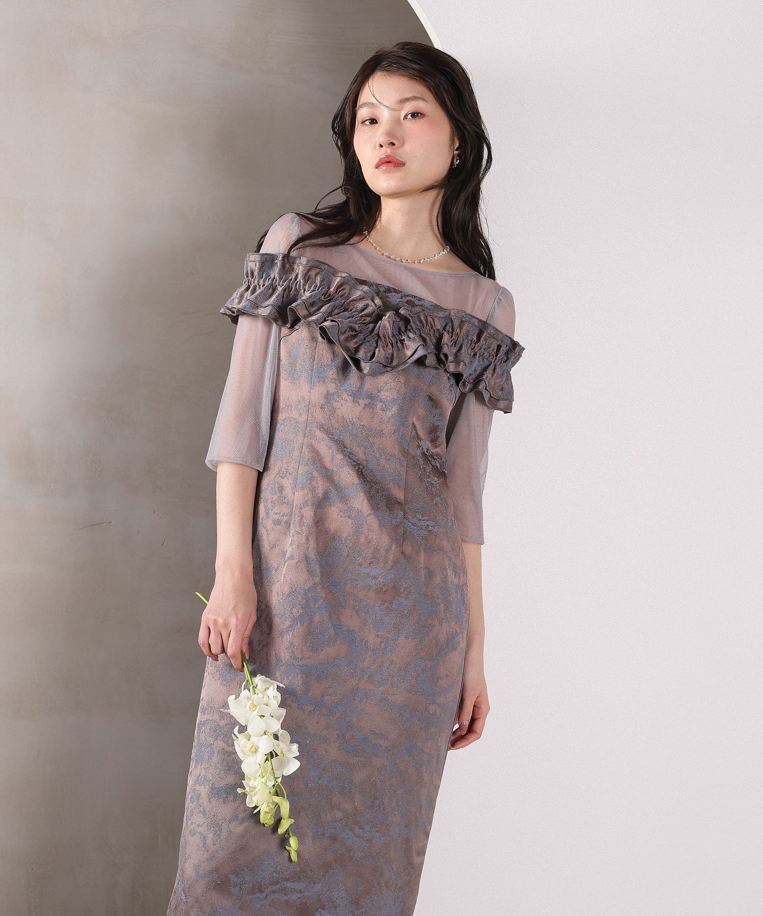 ハートネックフリルジャガードワンピースドレス