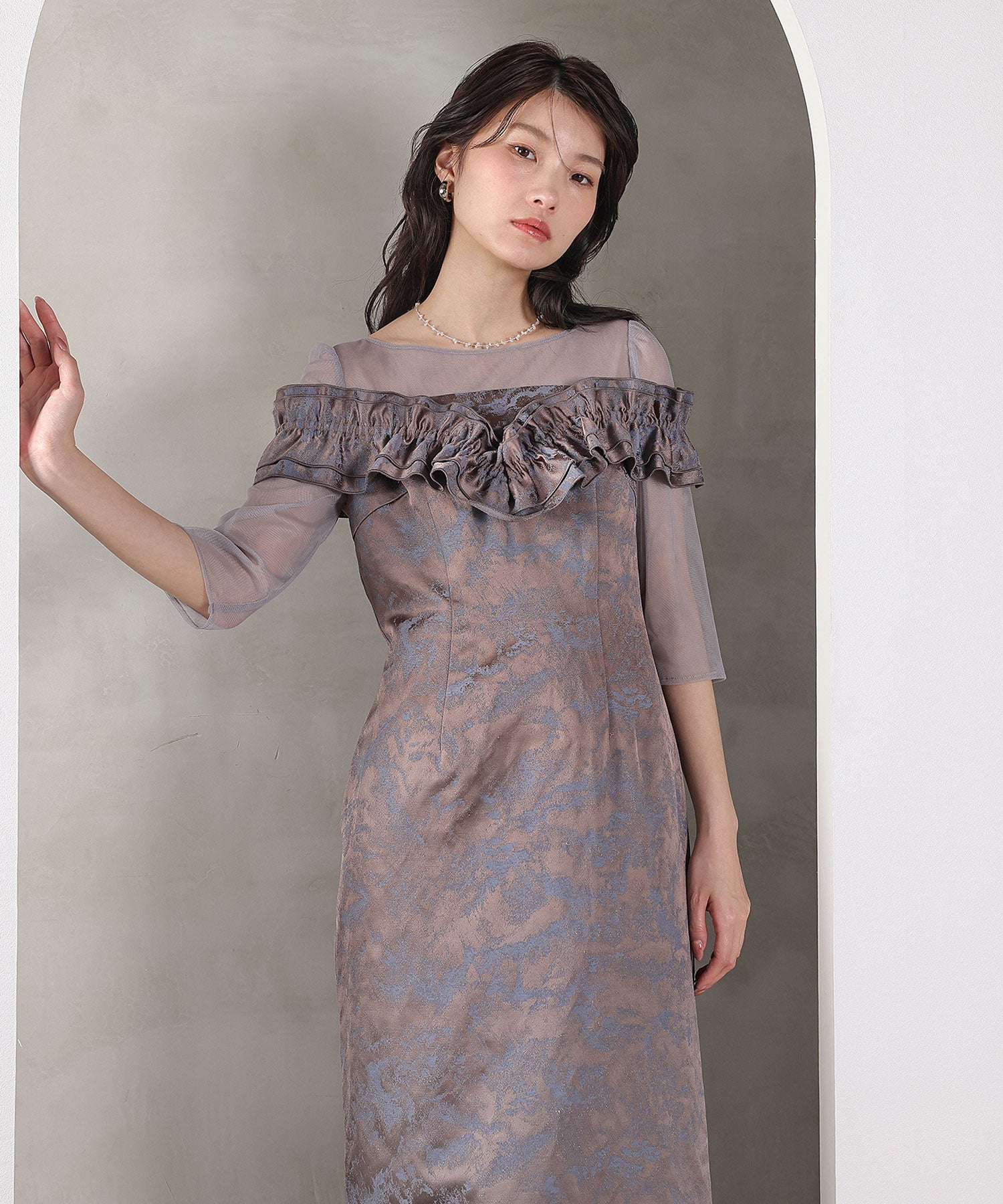 ハートネックフリルジャガードワンピースドレス