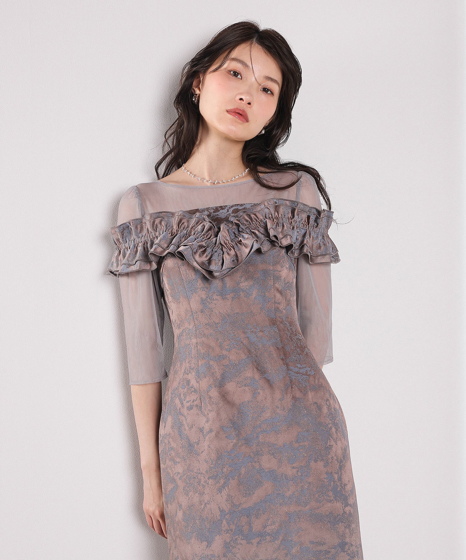 ハートネックフリルジャガードワンピースドレス