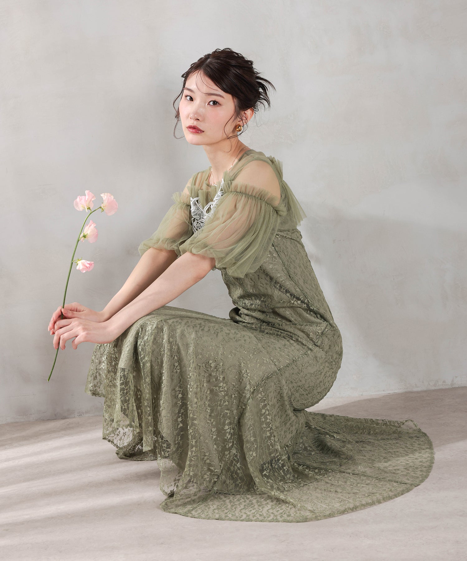 モチーフレース チュールバルーンスリーブ マーメイドライン ドレス パーティー