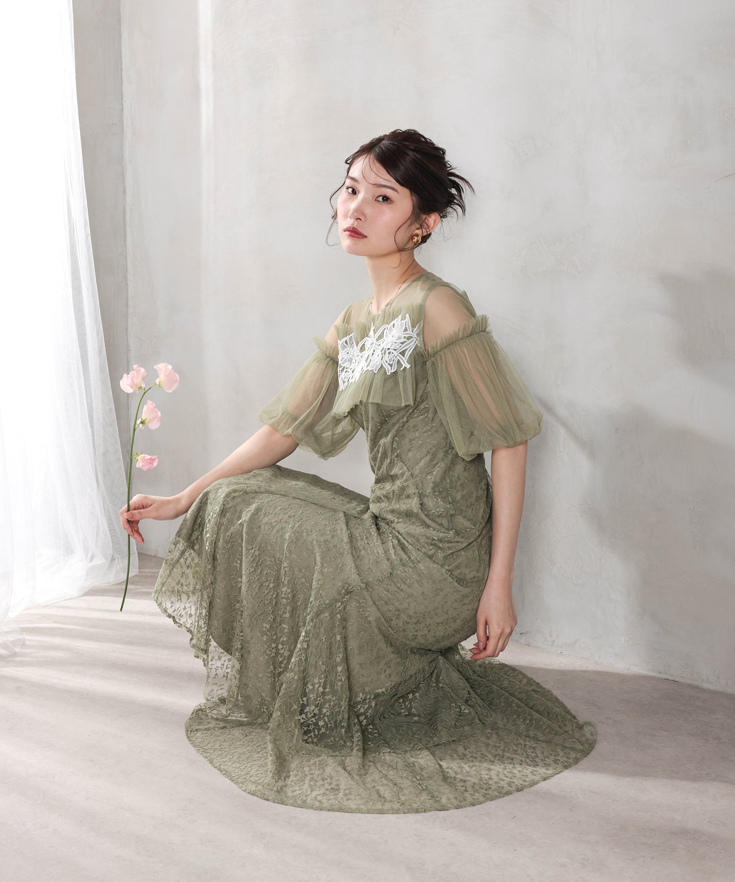 モチーフレース チュールバルーンスリーブ マーメイドライン ドレス パーティー