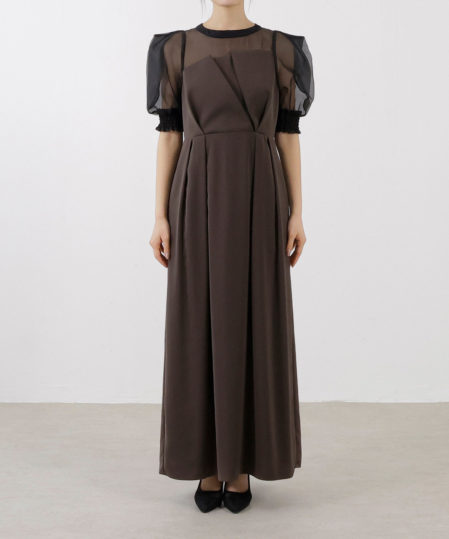 身長154cm / 着用 M<br>
普段着 SS or S / 骨格ウェーブ