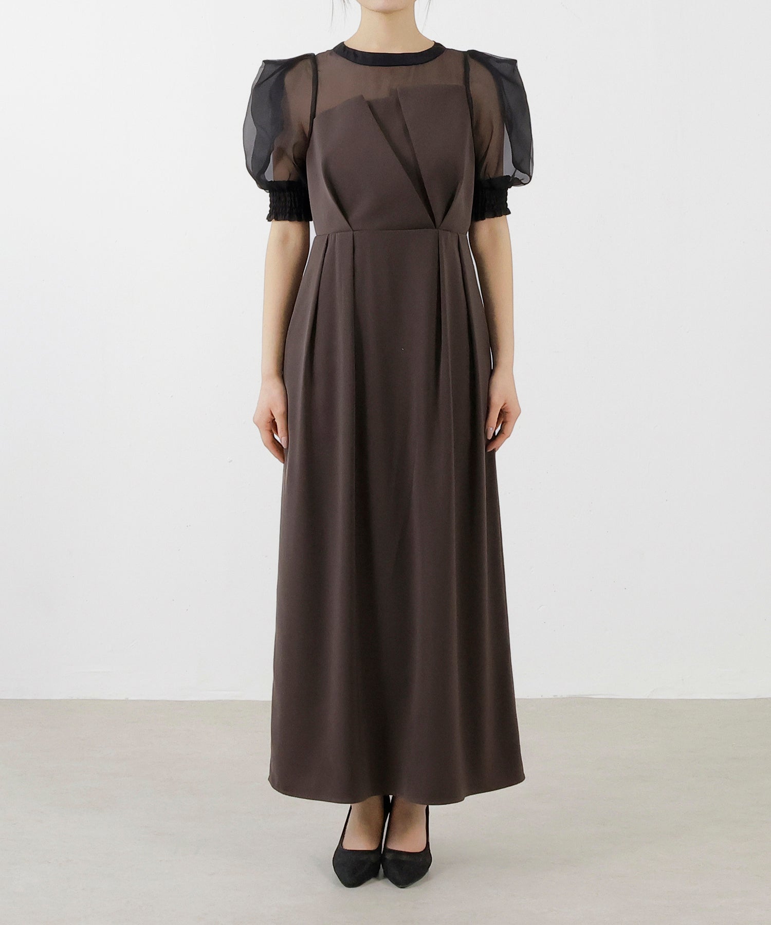 身長154cm / 着用 S<br>
普段着 SS or S / 骨格ウェーブ