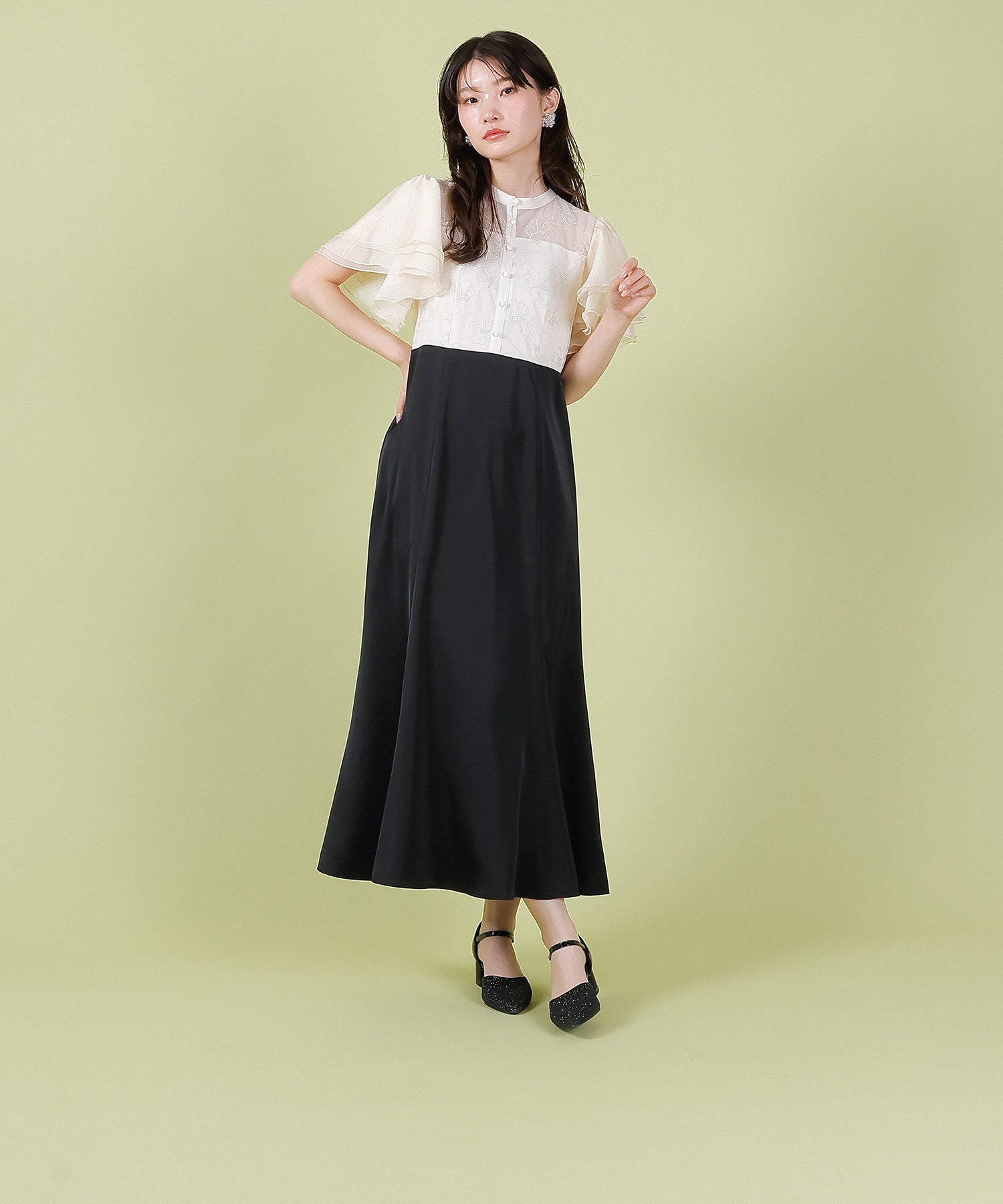 167cm / 着用 M / アイボリー