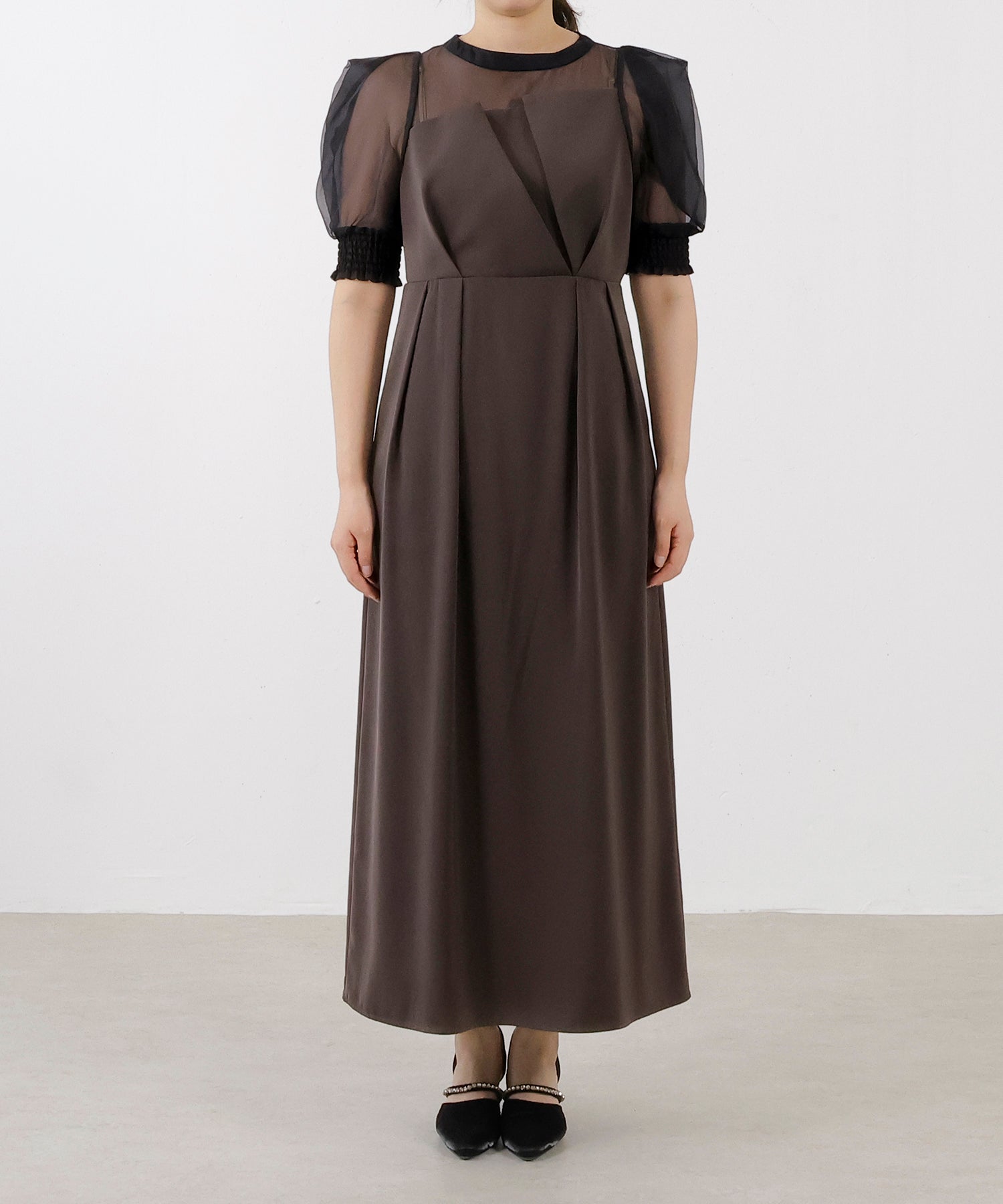 身長157cm / 着用 S<br>
普段着 M / 骨格ストレート