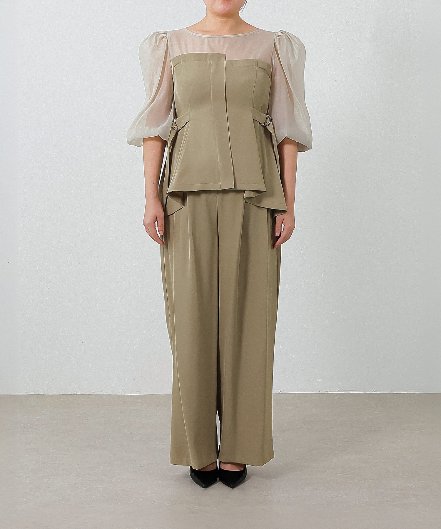 身長159cm / 着用 M<br>普段着 M or L / 骨格ストレート