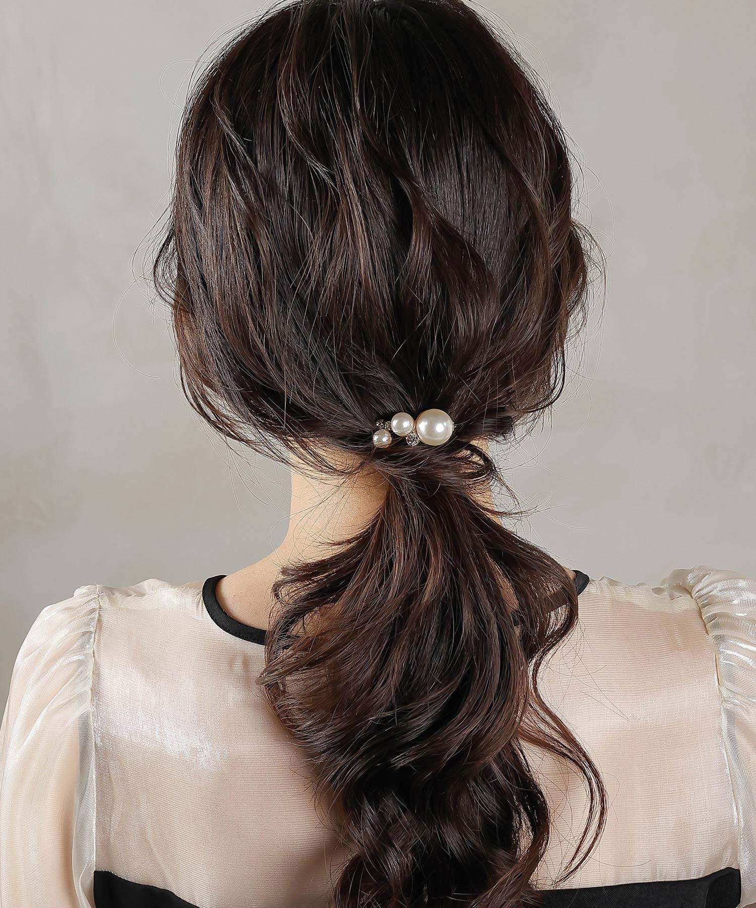 パール ビジュー ミニヘアカフ
