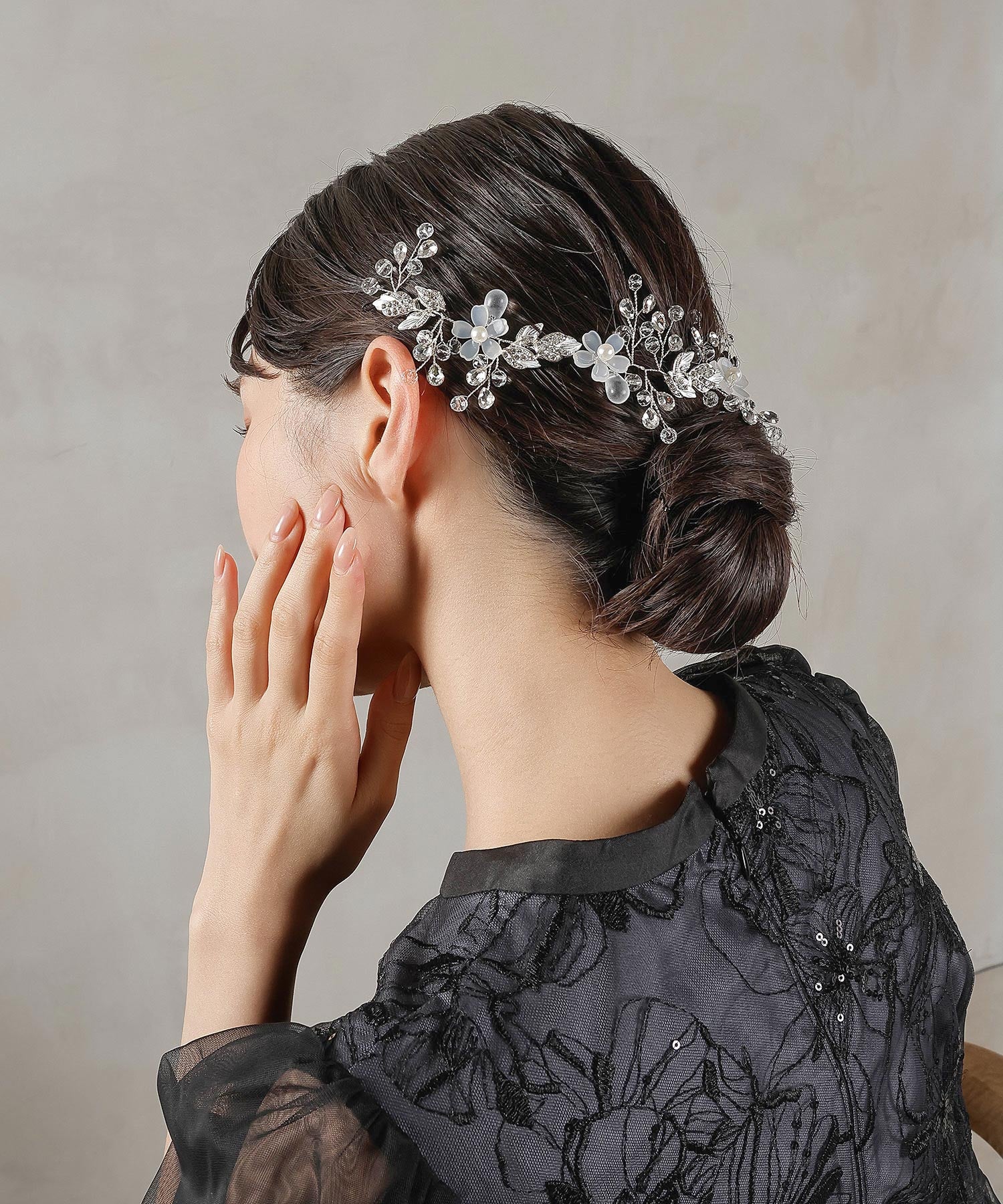 クリア フラワー ビジュー パール ヘッドドレス ヘアアクセサリー