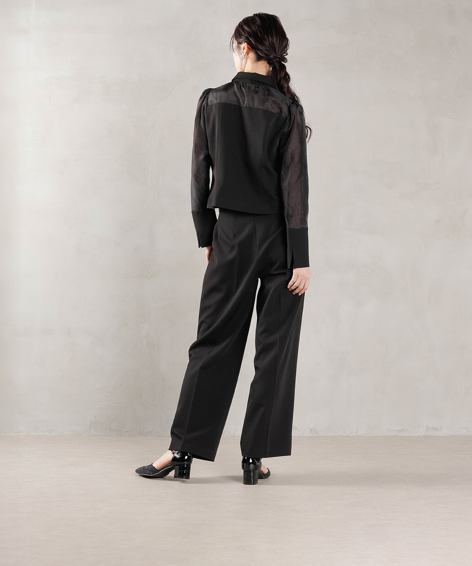 襟付きシャツトップス テーパードパンツドレス セットアップ