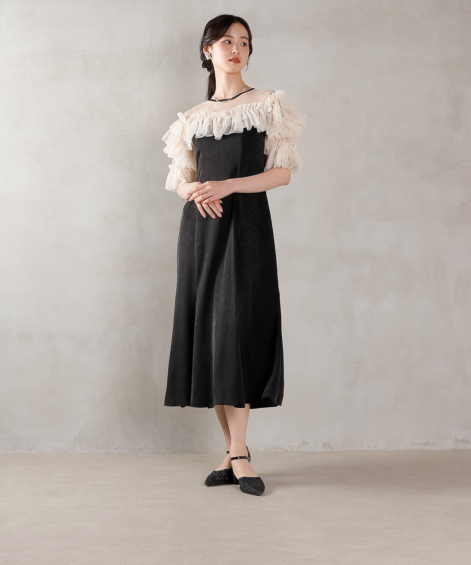 170cm / 着用 M / ベージュ×ブラック